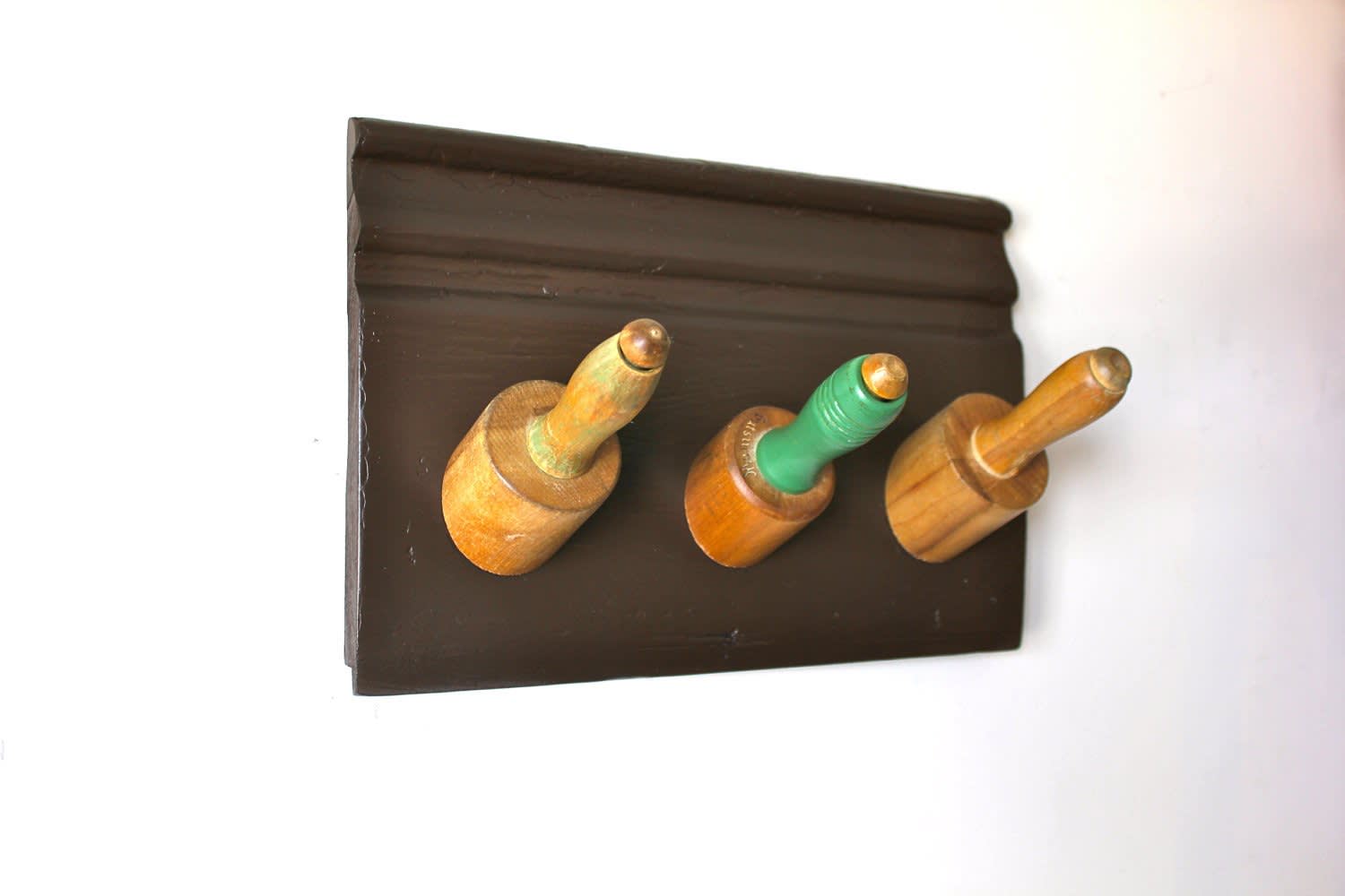 wall hooks for kitchen