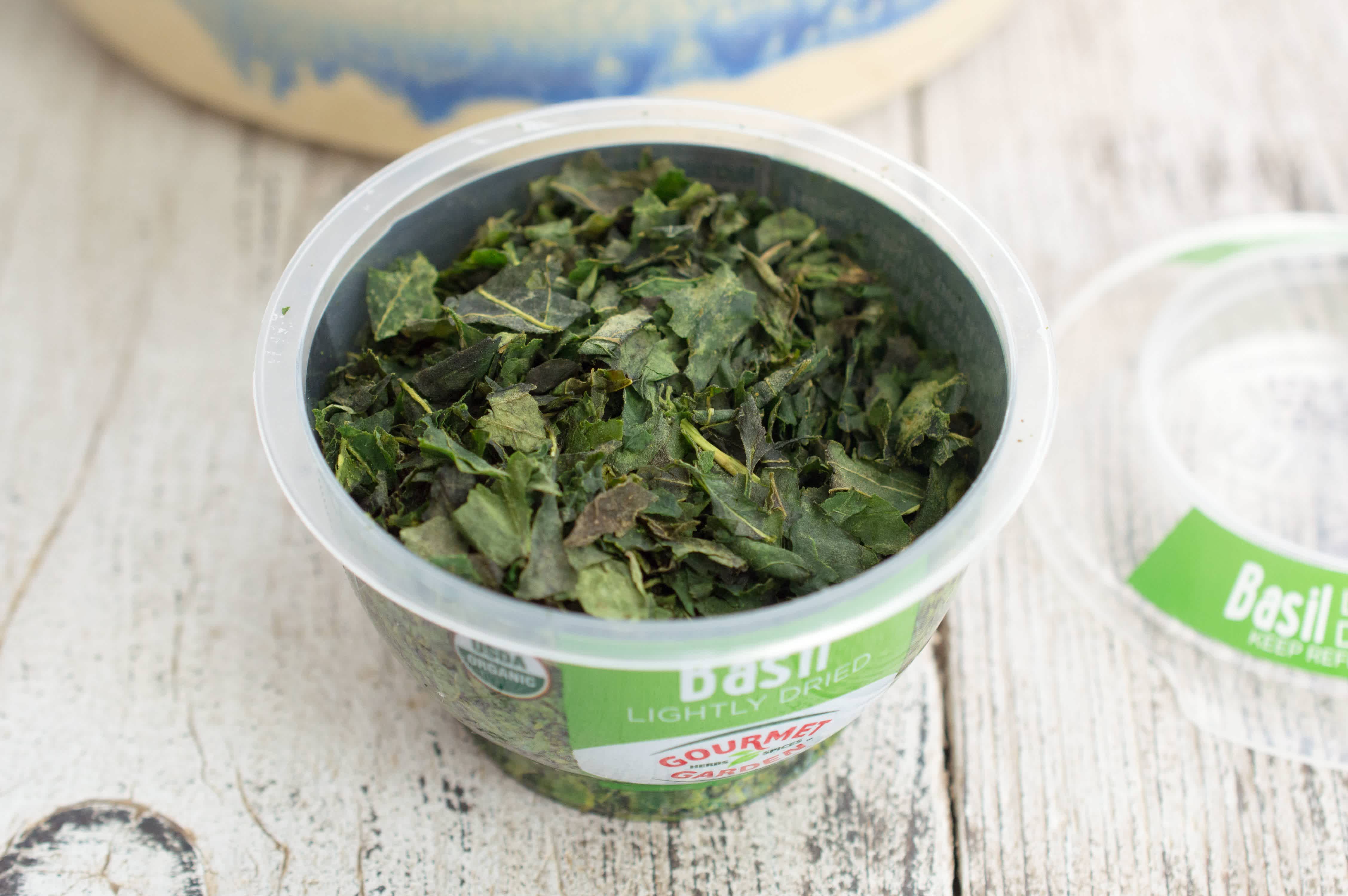 Gourmet Garden’s Lightly Dried Herbs Keep for a Really, Really Long ...