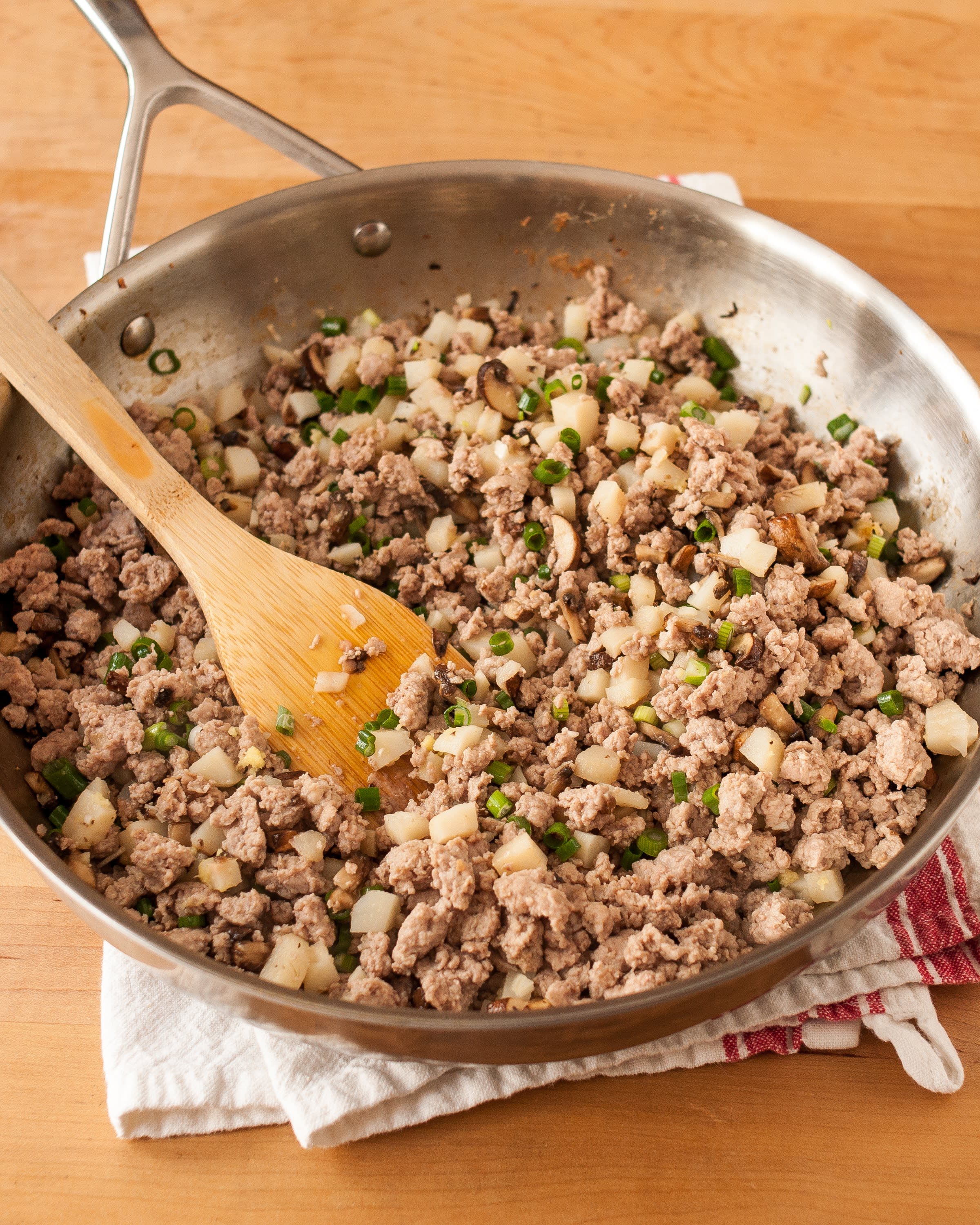 how-to-make-chicken-lettuce-wraps-kitchn