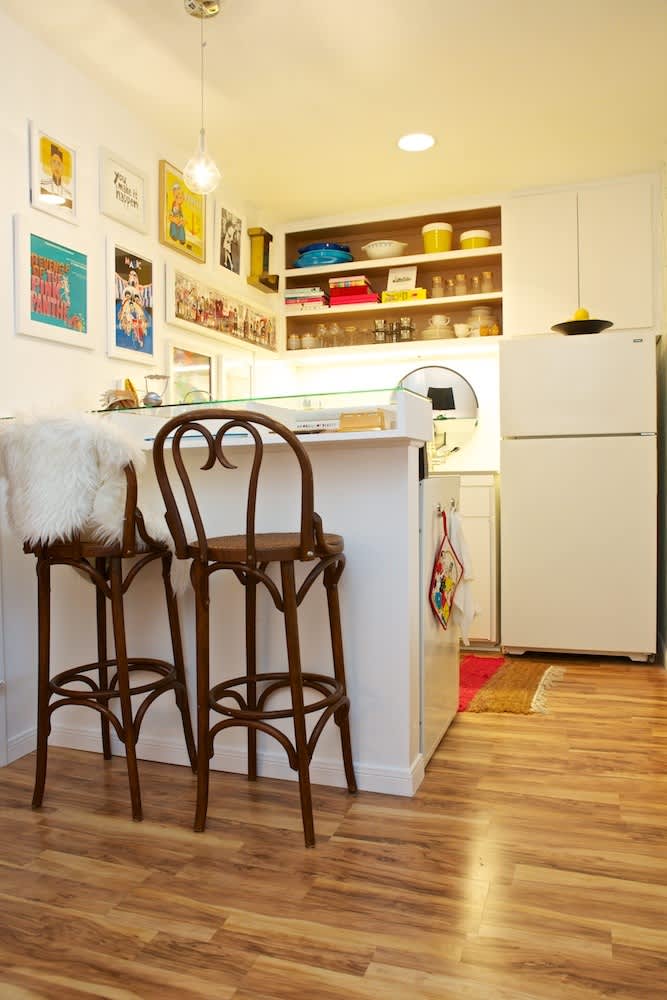 House Tour A Smart 300 Square Feet Austin Apartment Apartment Therapy