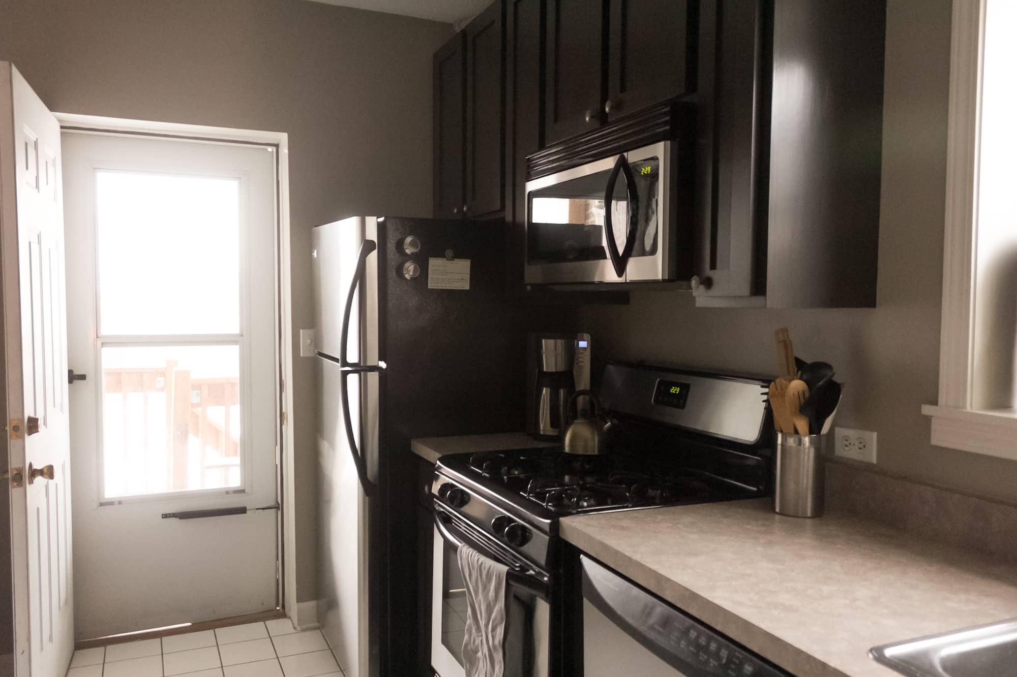 House Tour Kim & Kyle's Graceful Home Apartment Therapy