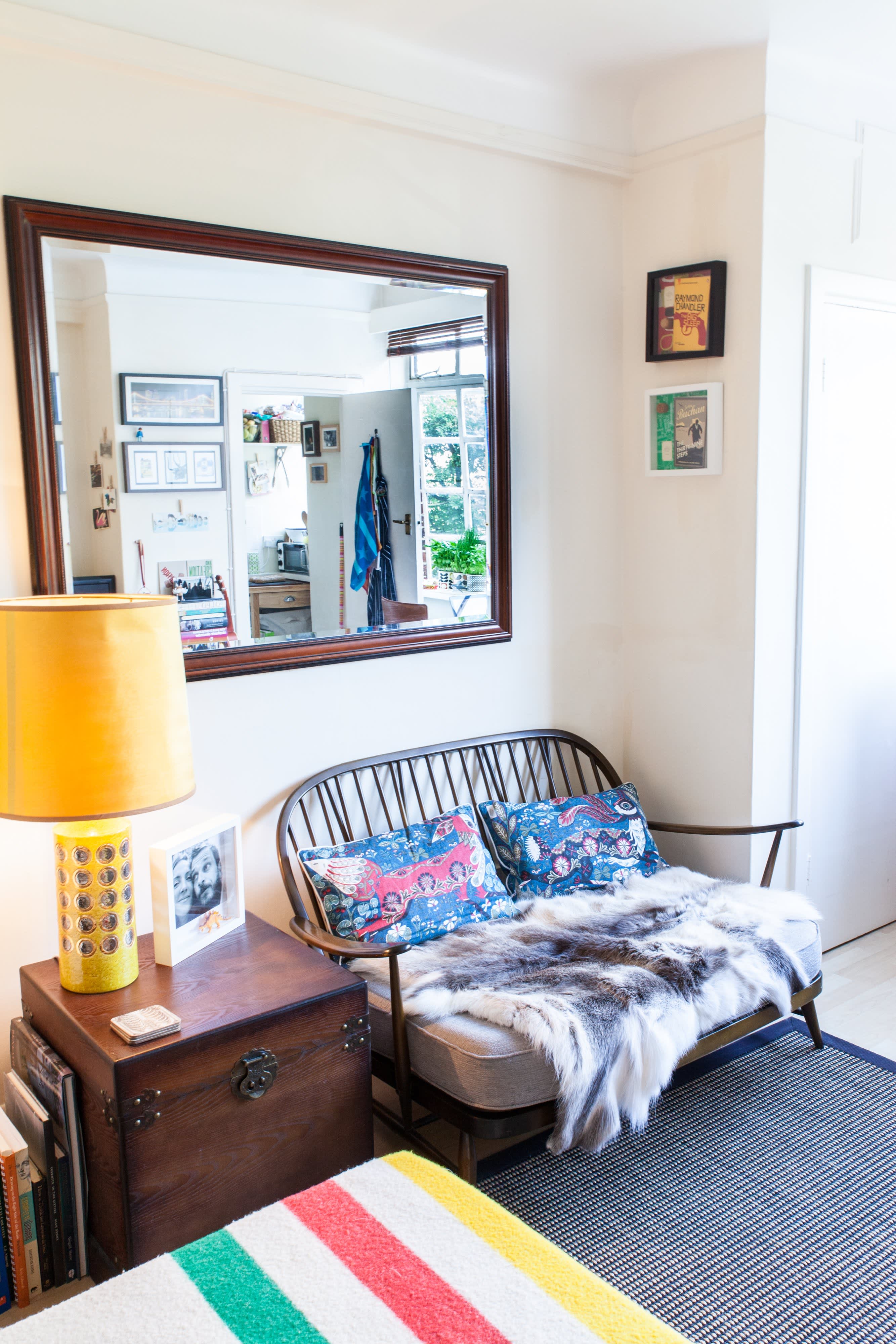 house-tour-a-270-square-foot-london-studio-apartment-apartment-therapy