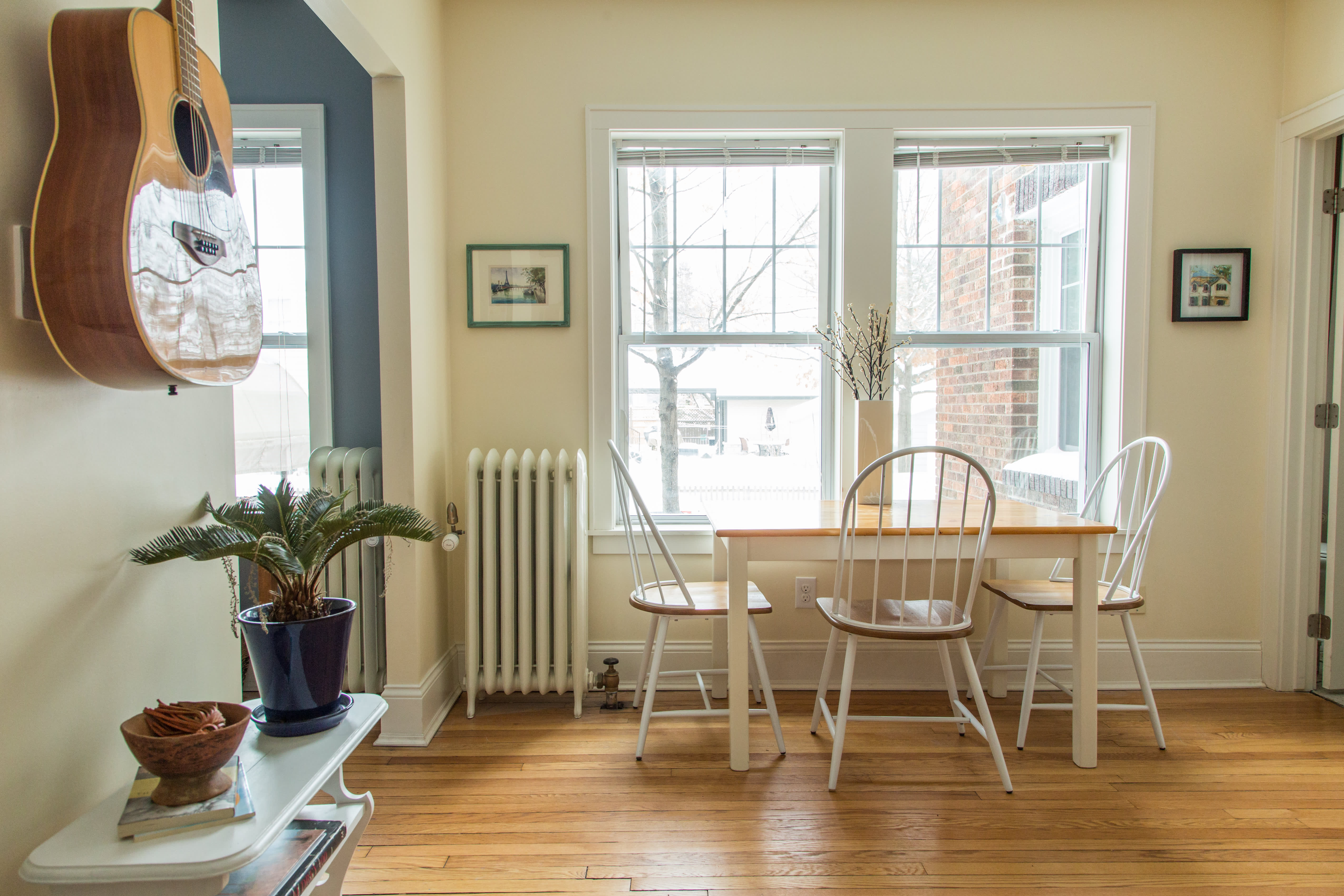 House Tour A Tiny Minneapolis Studio Apartment Apartment Therapy