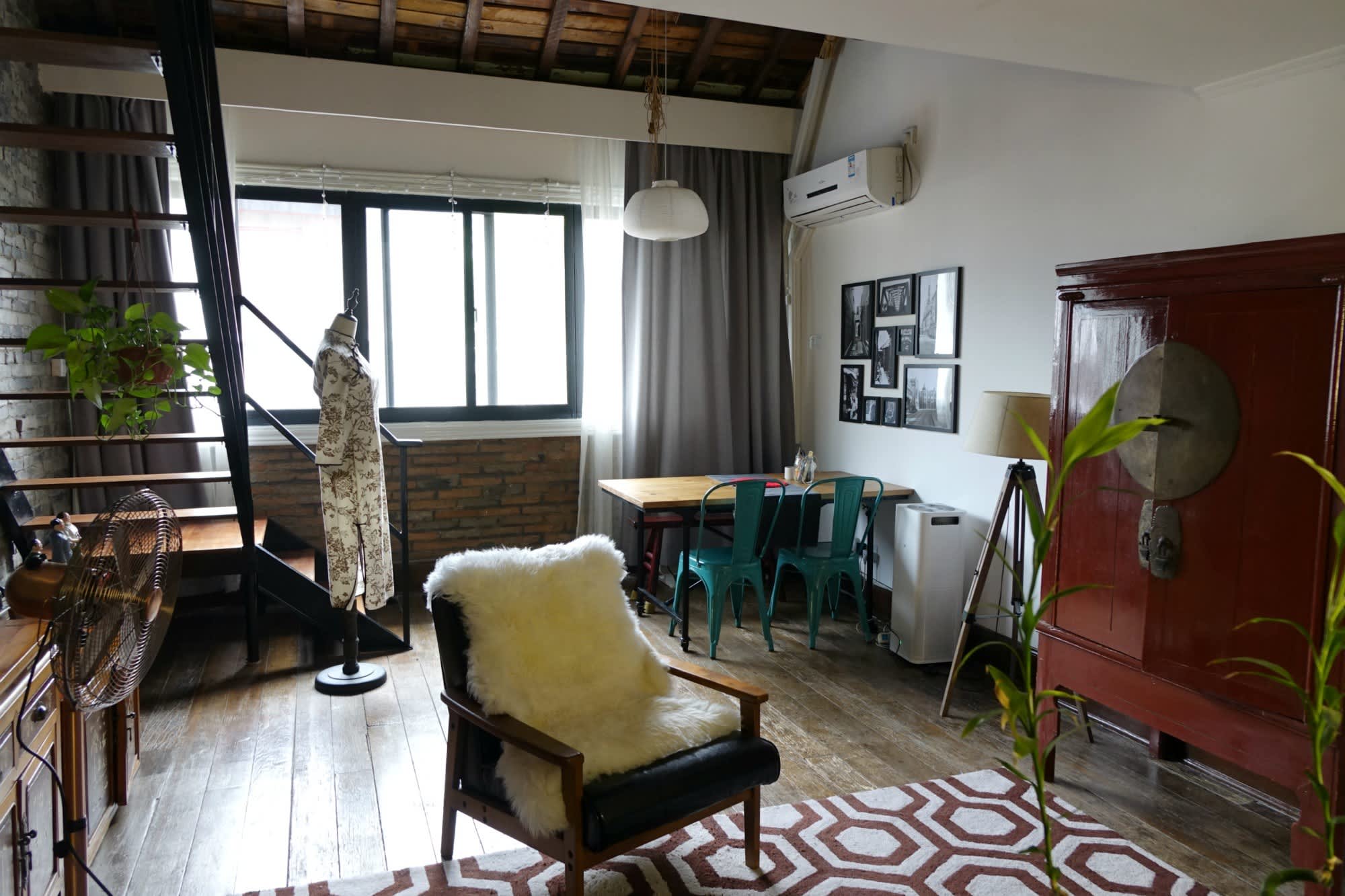 A Peek Inside a 1920s Shanghai Lane House | Apartment Therapy