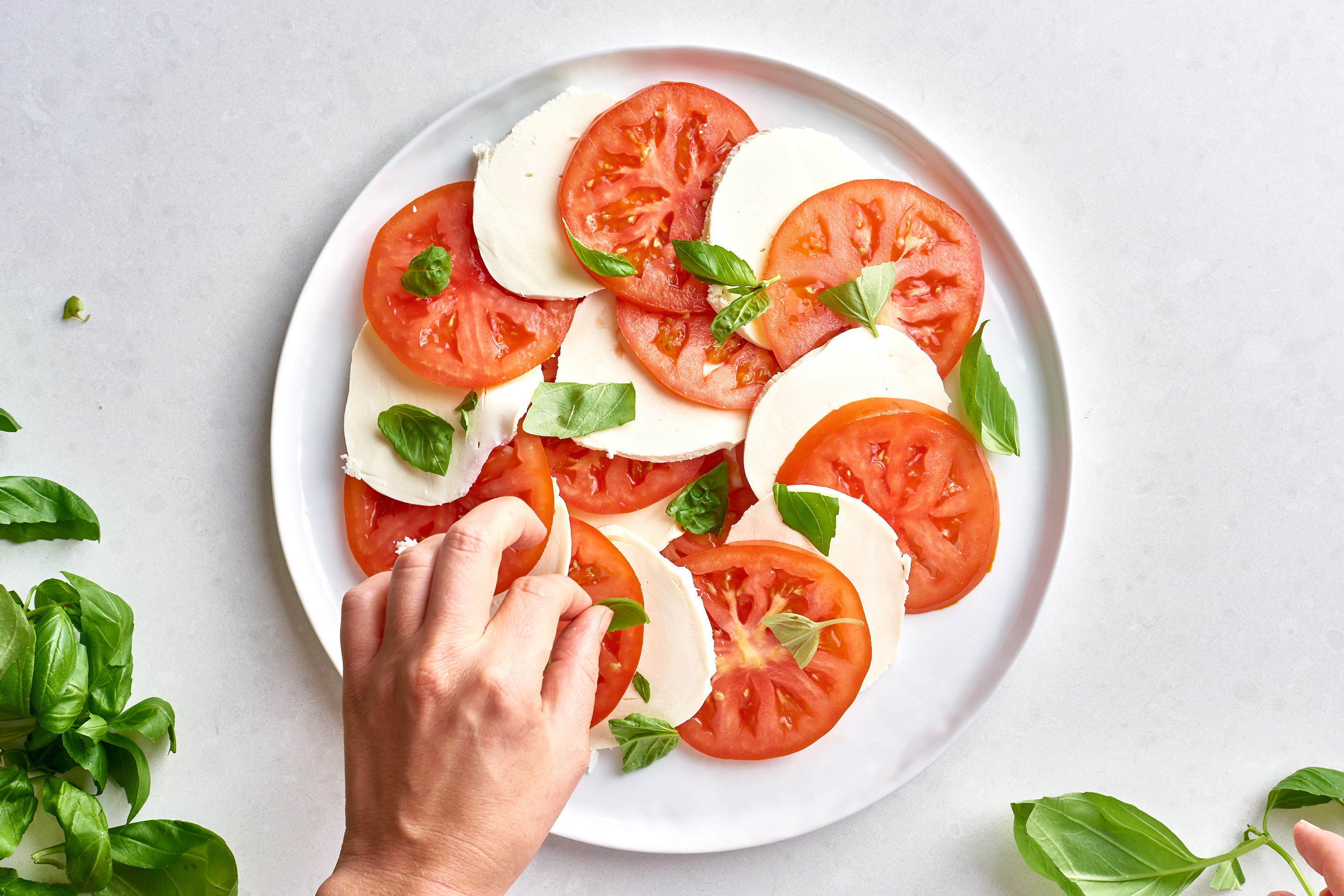 How To Make Easy Caprese Salad With Balsamic Glaze Kitchn 4705