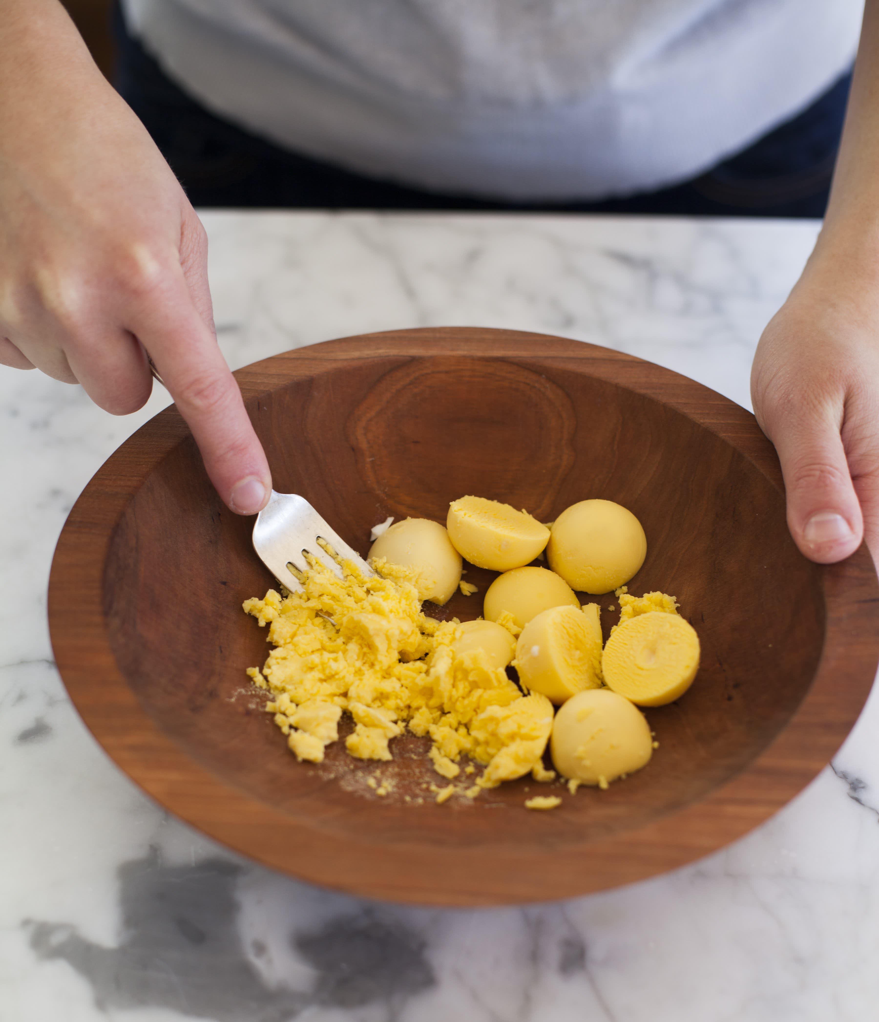 How to Make Deviled Eggs