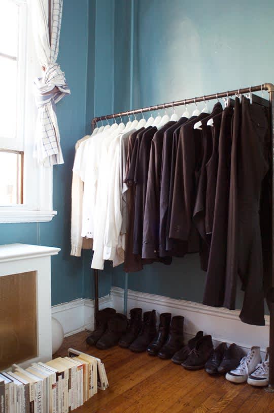 Smart Ways To Organize Your Bedroom Closet Apartment Therapy