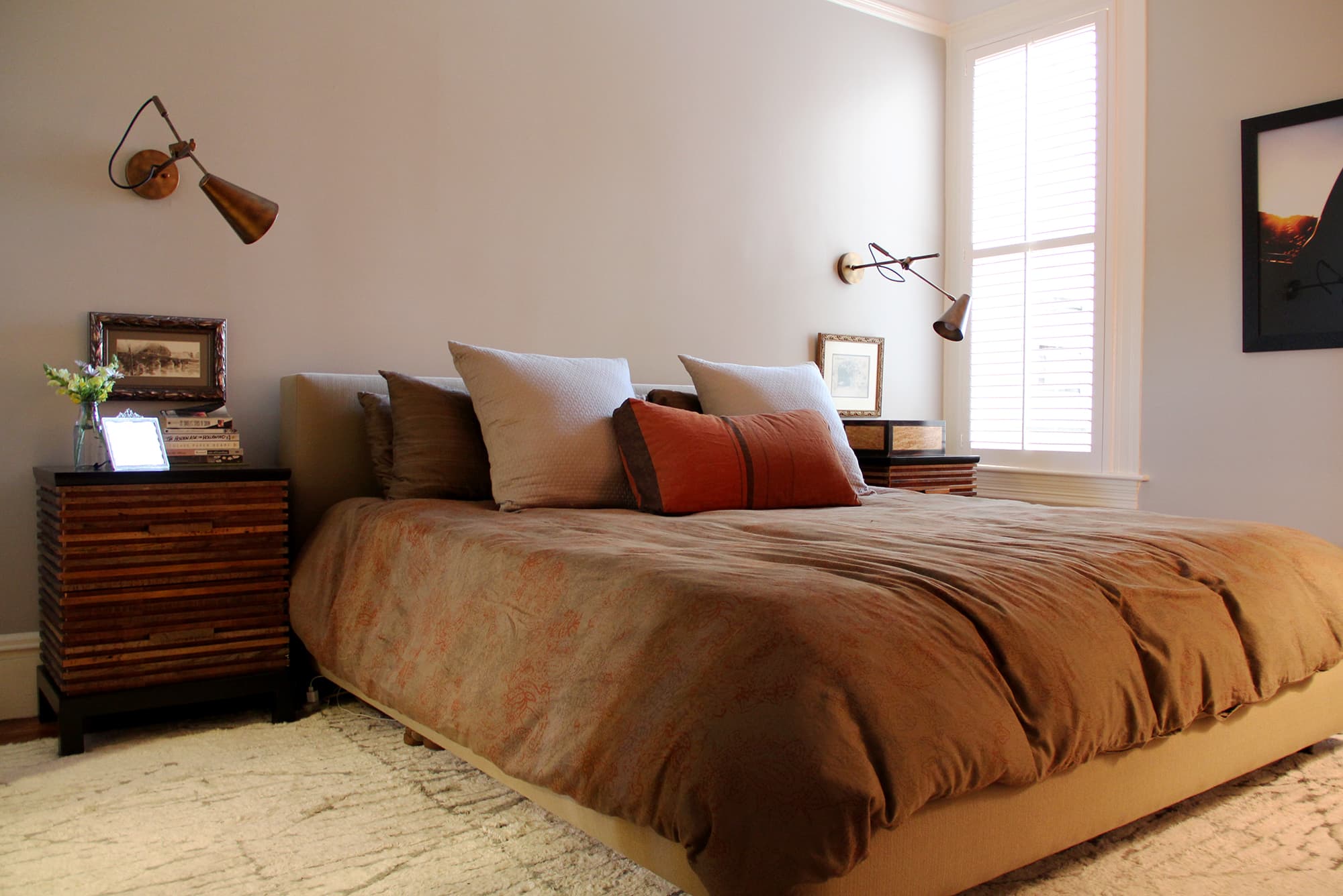 House Tour Jordan Chris Quigley S Designer Flat Apartment Therapy Jordan Chris 038 Quigley 8217 S Designer Flat Gallery