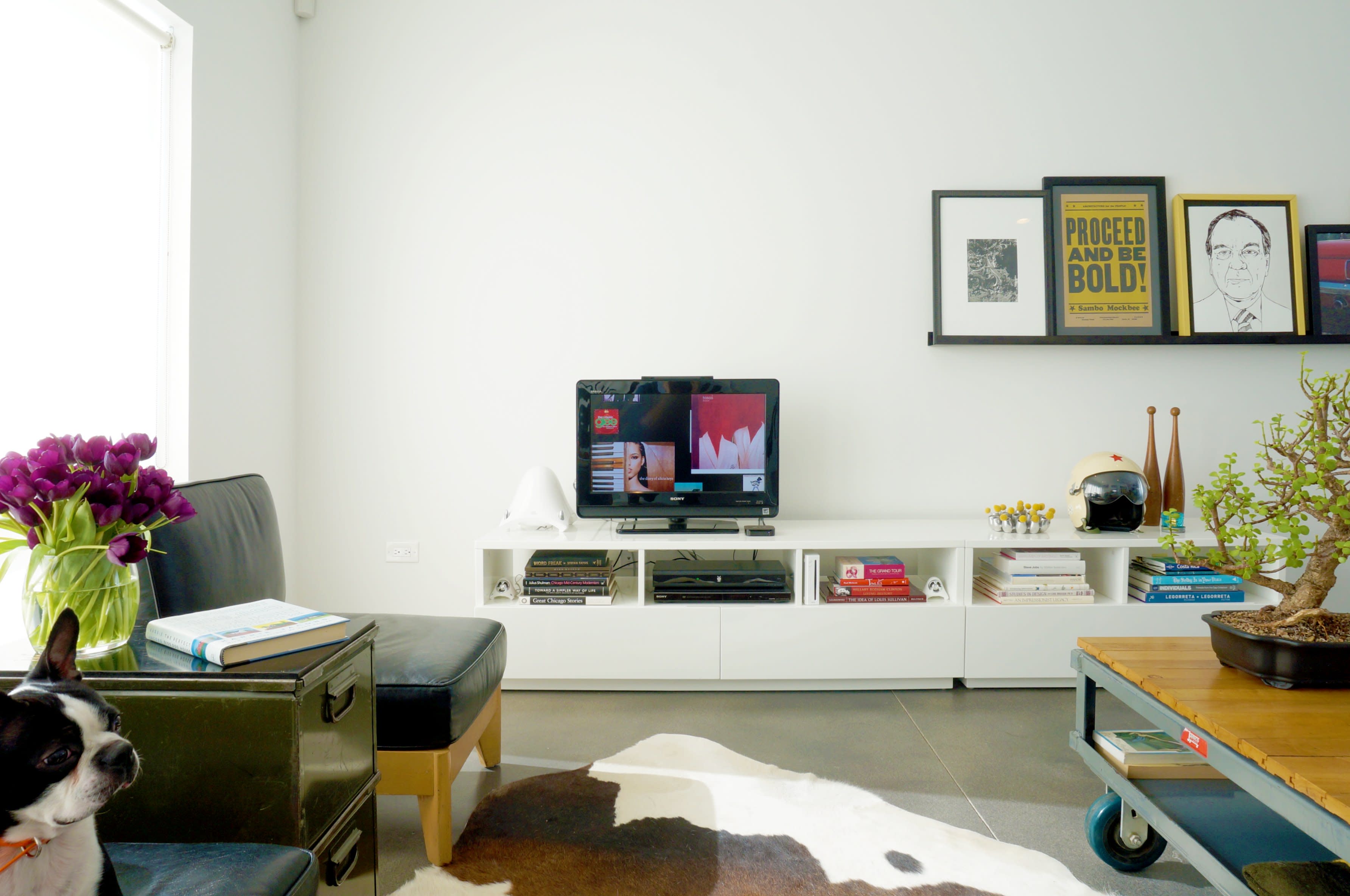 Refined Industrial Modern Style Apartment Therapy