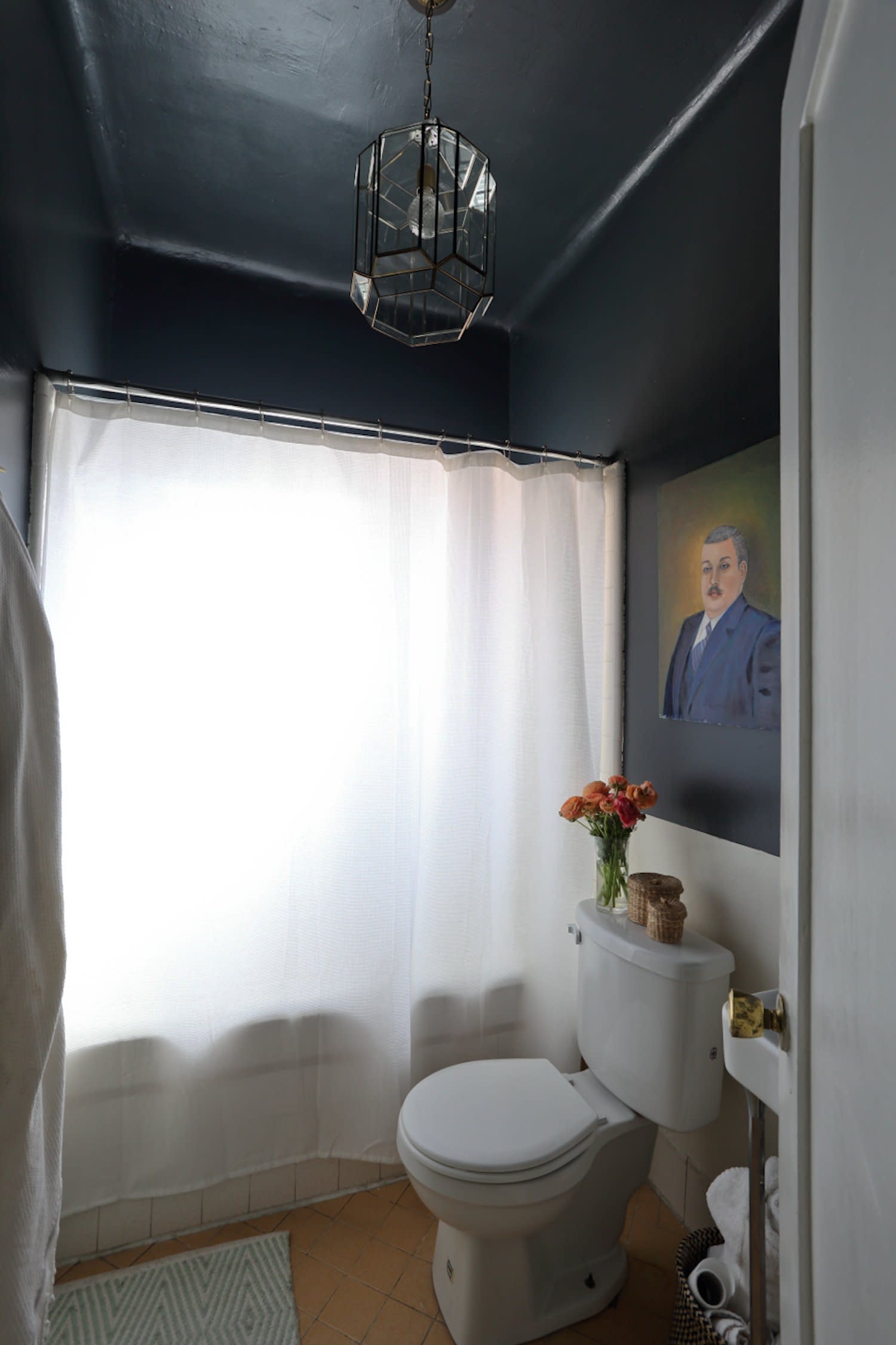 Design Ideas for a Small Bathroom | Apartment Therapy