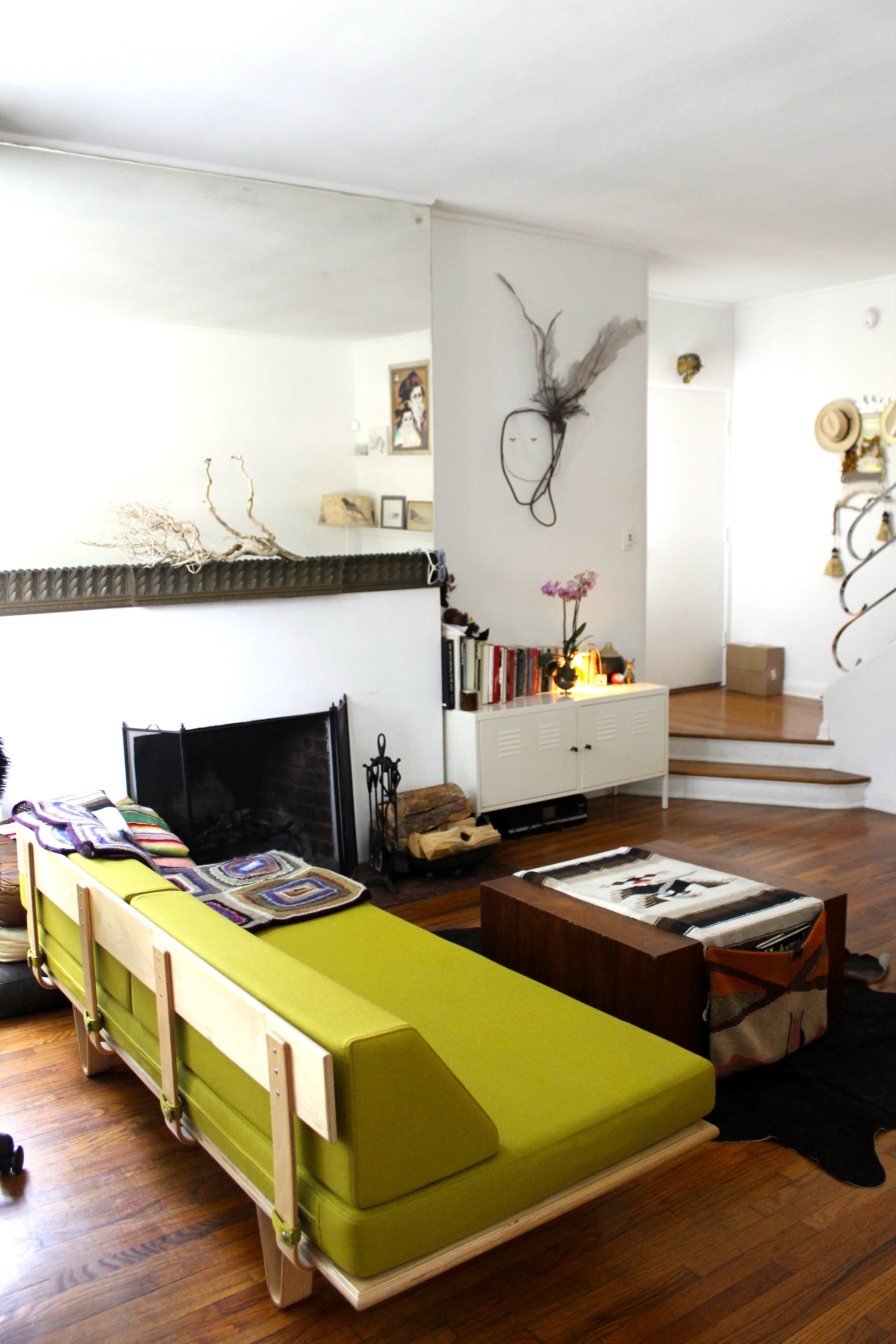 Donâ€™t Make These Mistakes When Arranging Your Living Room | Apartment