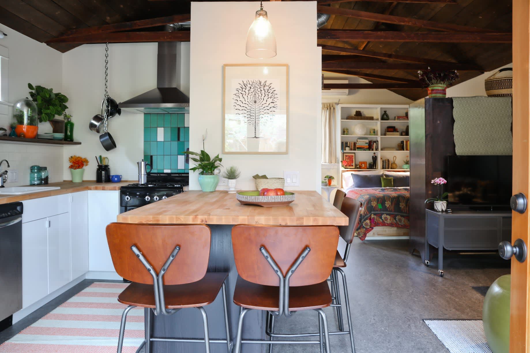 Garage Makeovers Convert Garage To Apartment Apartment Therapy