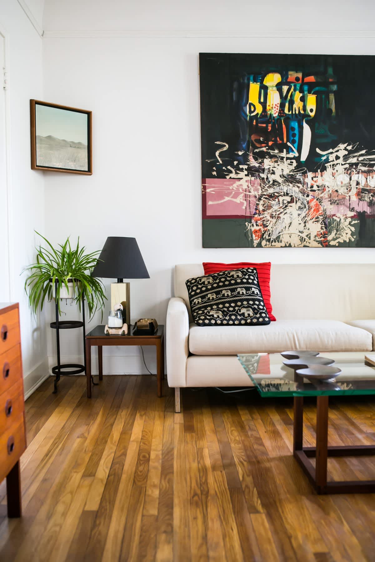 12 ways to fill empty awkward corners apartment therapy