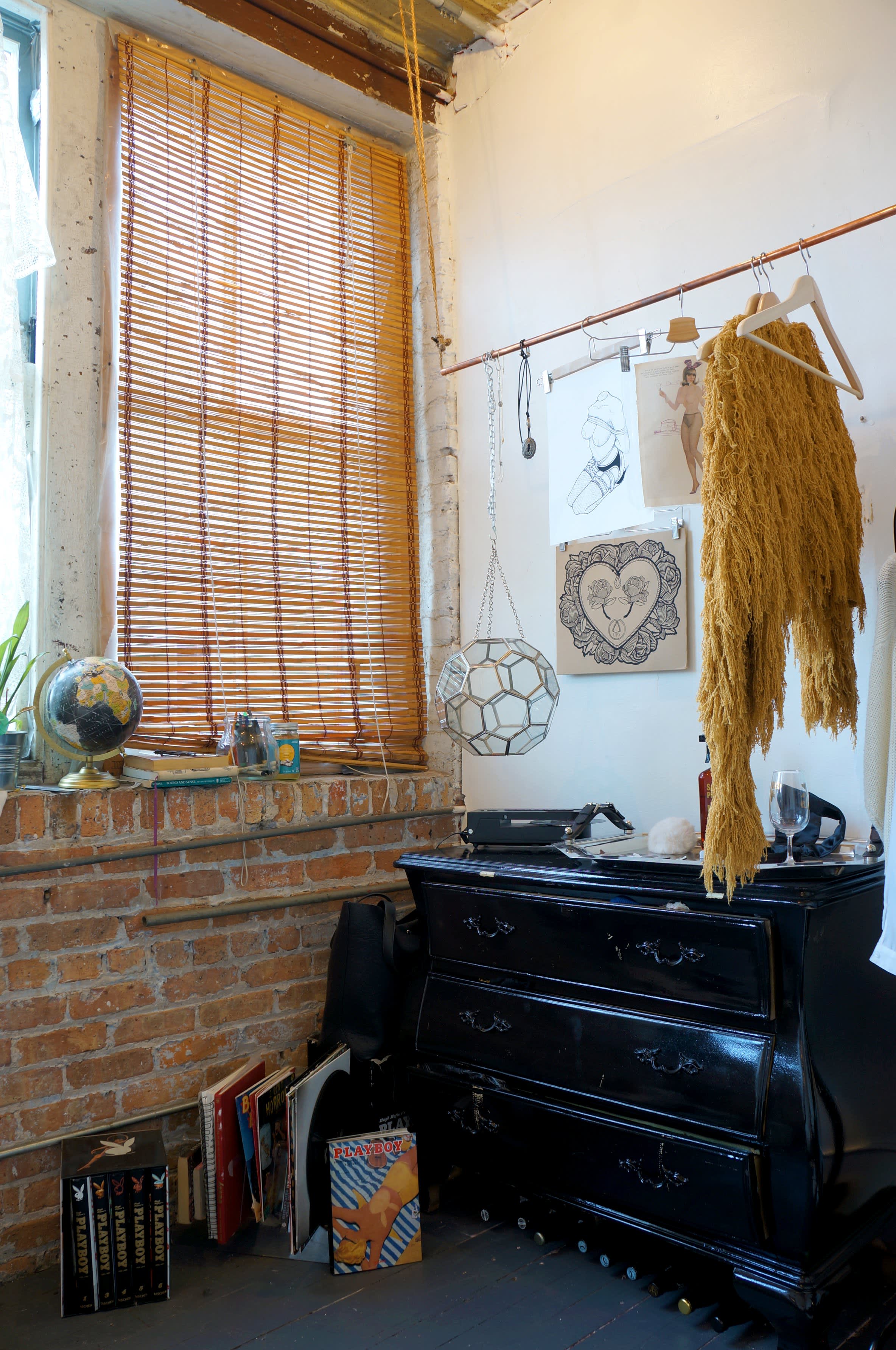 House Tour An Artistic Loft for Three in Chicago Apartment Therapy