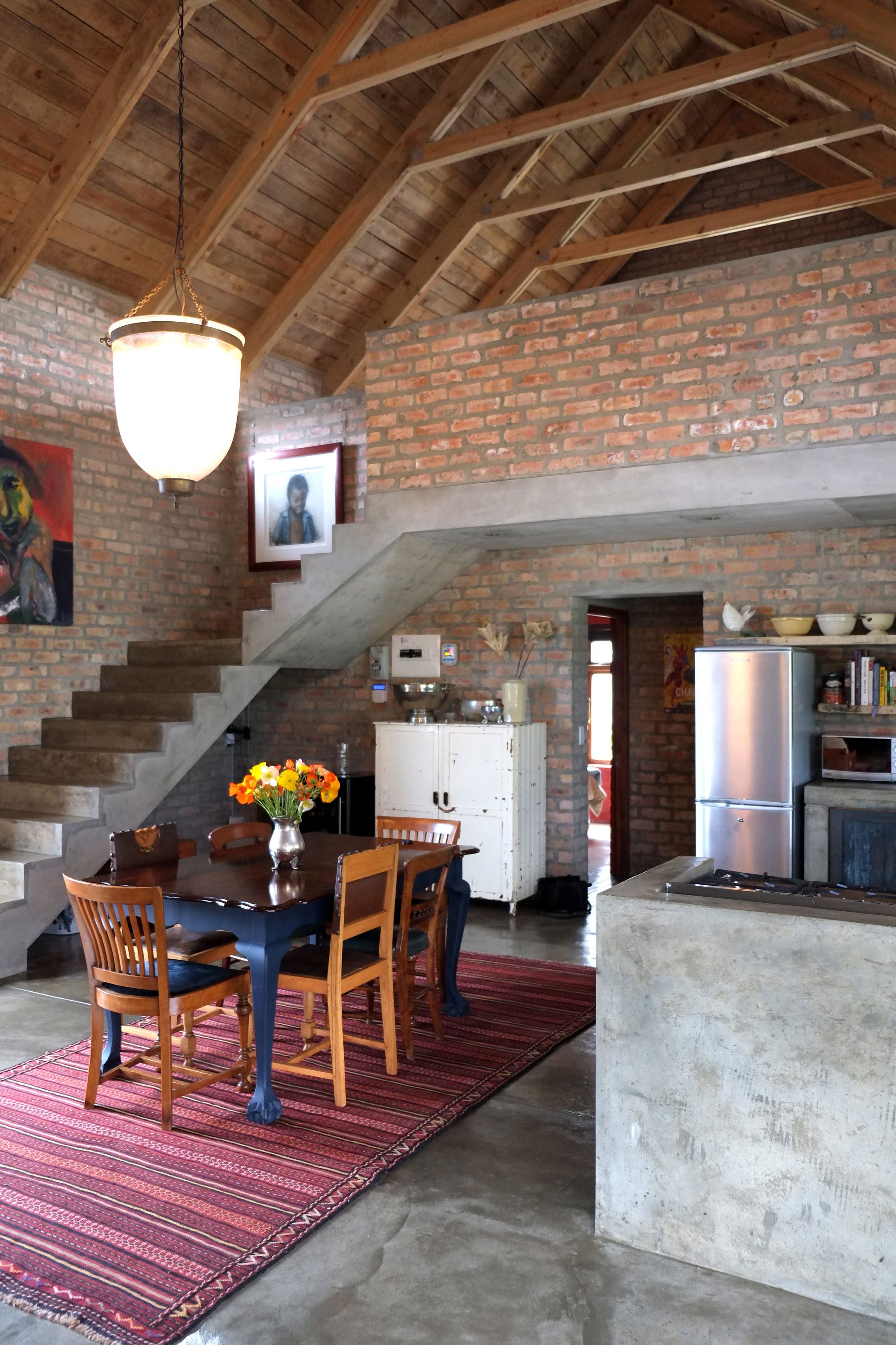 House Tour: A Barn-Style Home in South Africa | Apartment Therapy