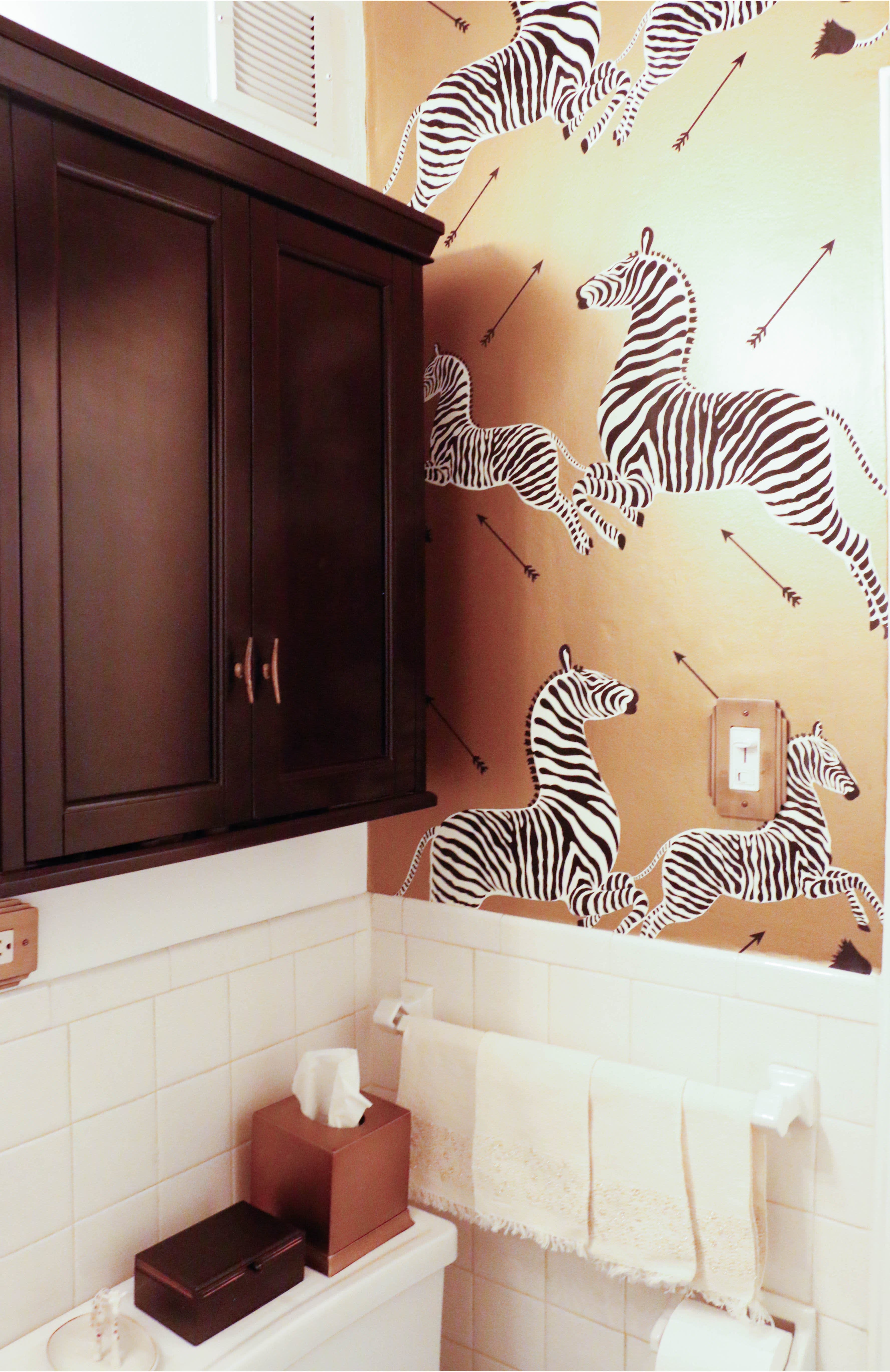 Wonderful Wallpaper in Small Spaces Apartment Therapy