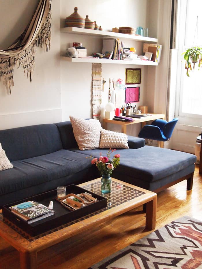 10 Perfect Living Room Home Office Nooks: Short on Space but Not Style