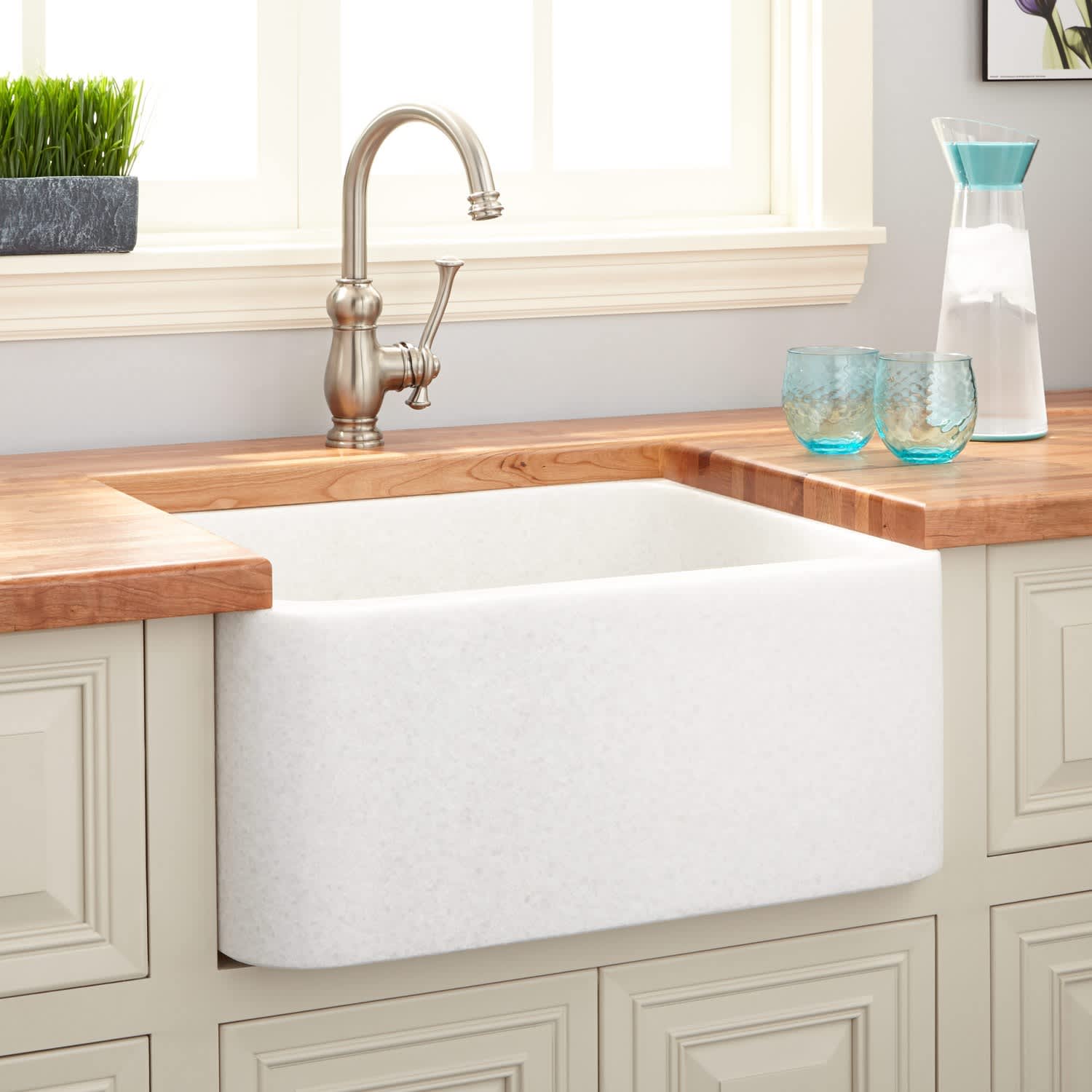 Apron Front Farmhouse Sinks Our Best Budget Picks Apartment Therapy