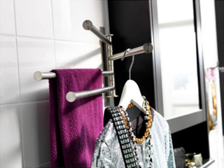 Bathroom Towel Hanging Ideas / 23 best images about Hanging Towel Solutions on Pinterest ... / Whether you like the spa look of rolled towels, fun shapes folded into your towels, or just neat stacks, these ideas are sure to please!