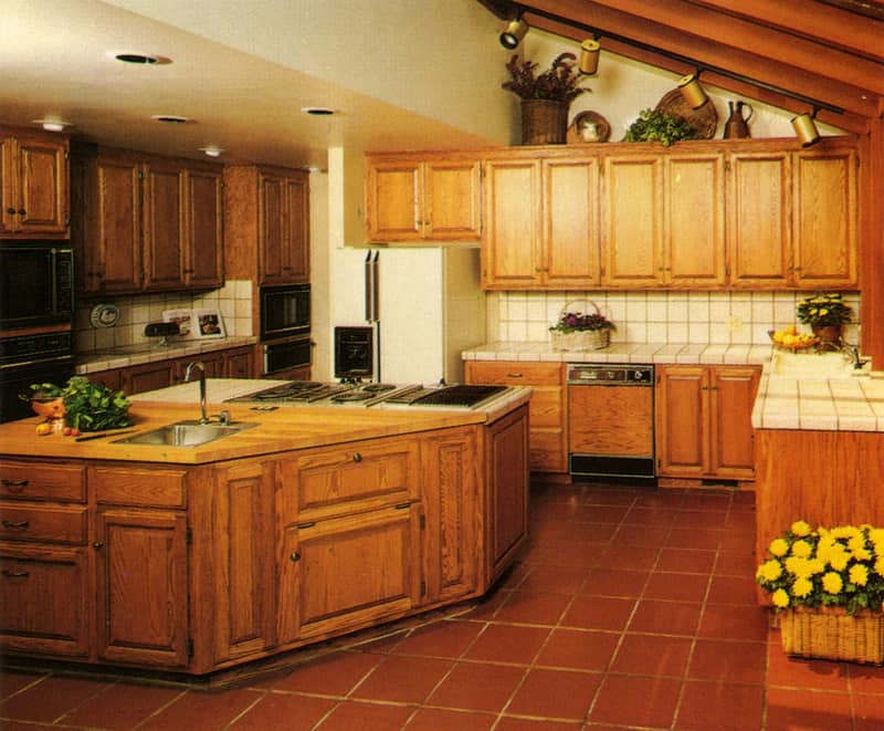 70's style kitchen design