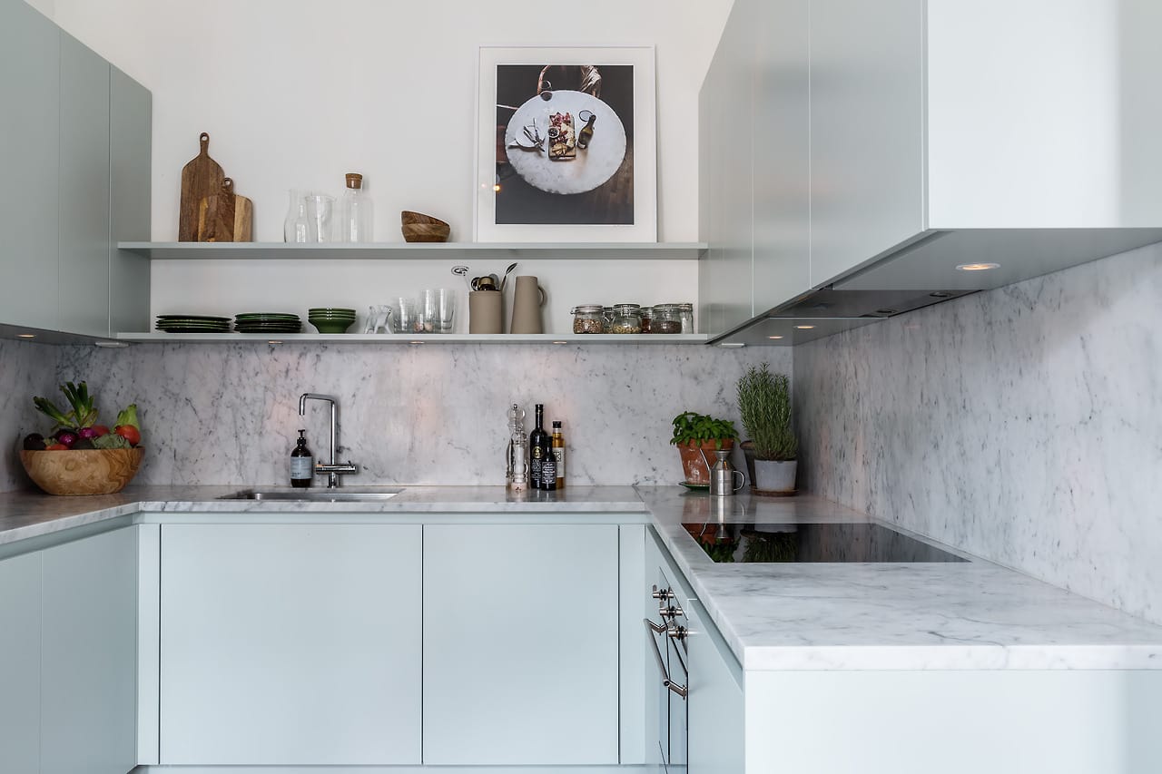 Minimalist Modern Kitchen Design Ideas and Inspiration | Apartment Therapy