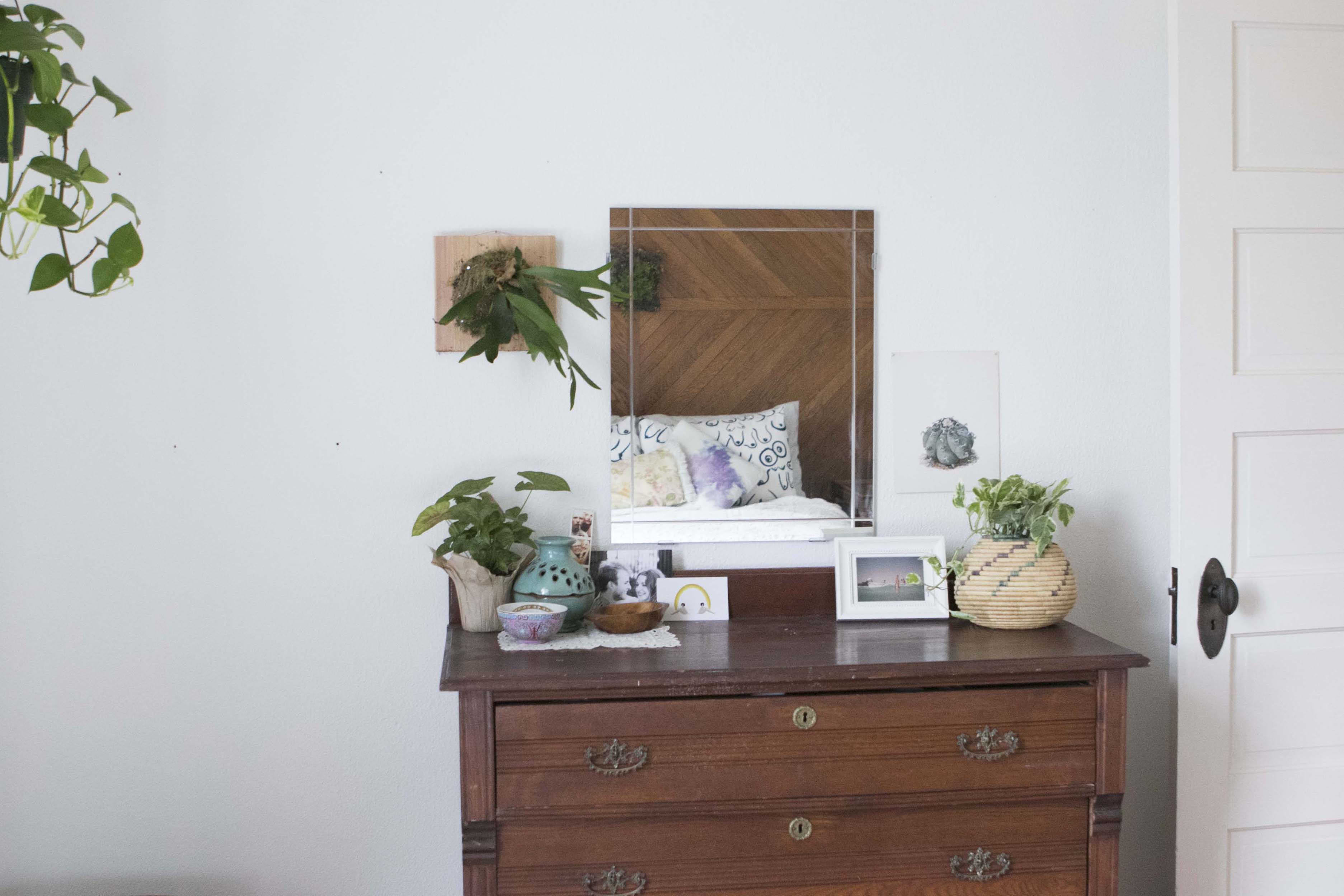 House Tour A Young Family S Sentimental First Apartment Therapy A Young Family 8217 S Eclectic Sentimental First House Gallery