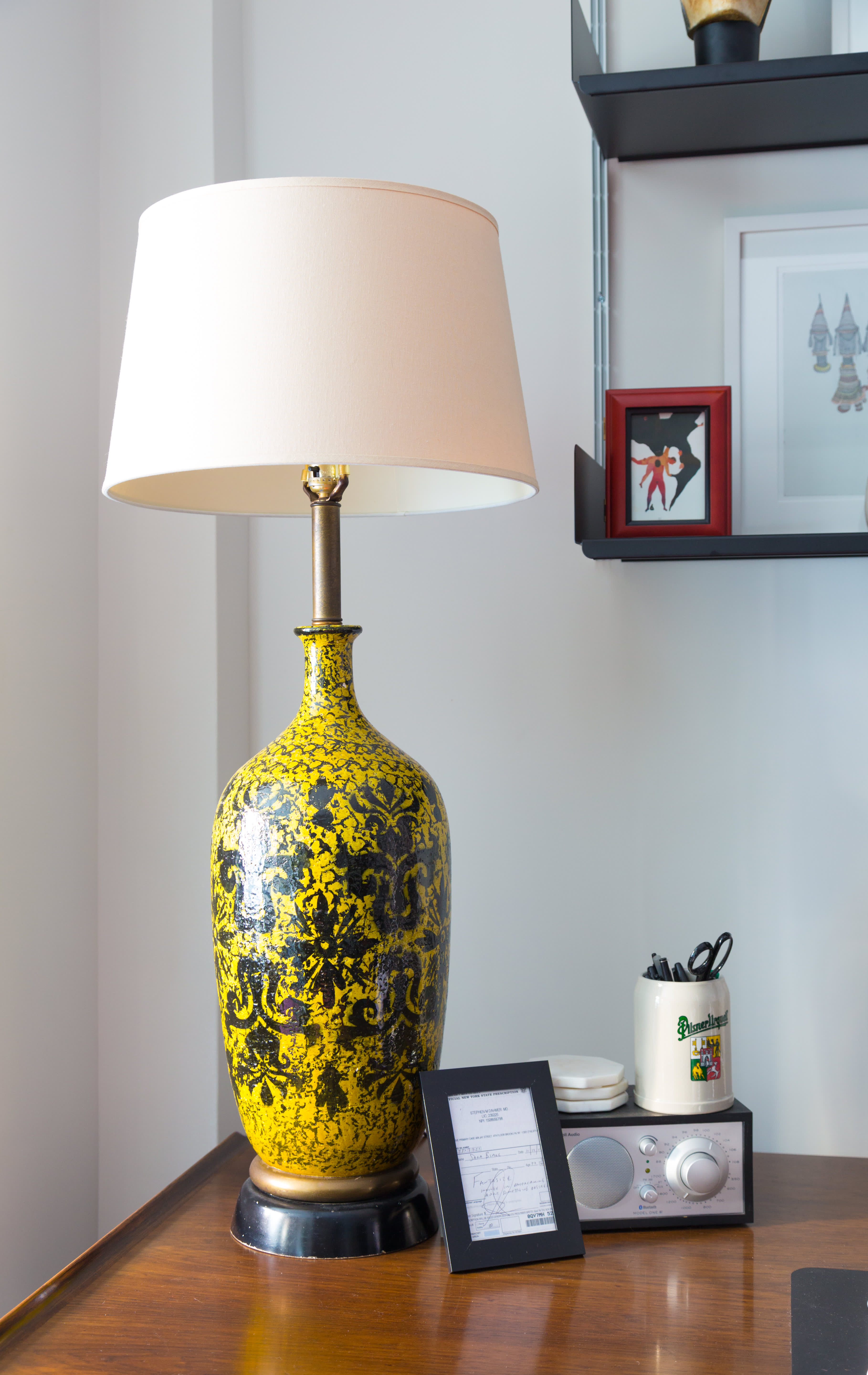 House Tour An Artist S 450 Square Foot Nyc Studio Apartment Therapy An Artist 8217 S 8220 Natural History Museum 8221