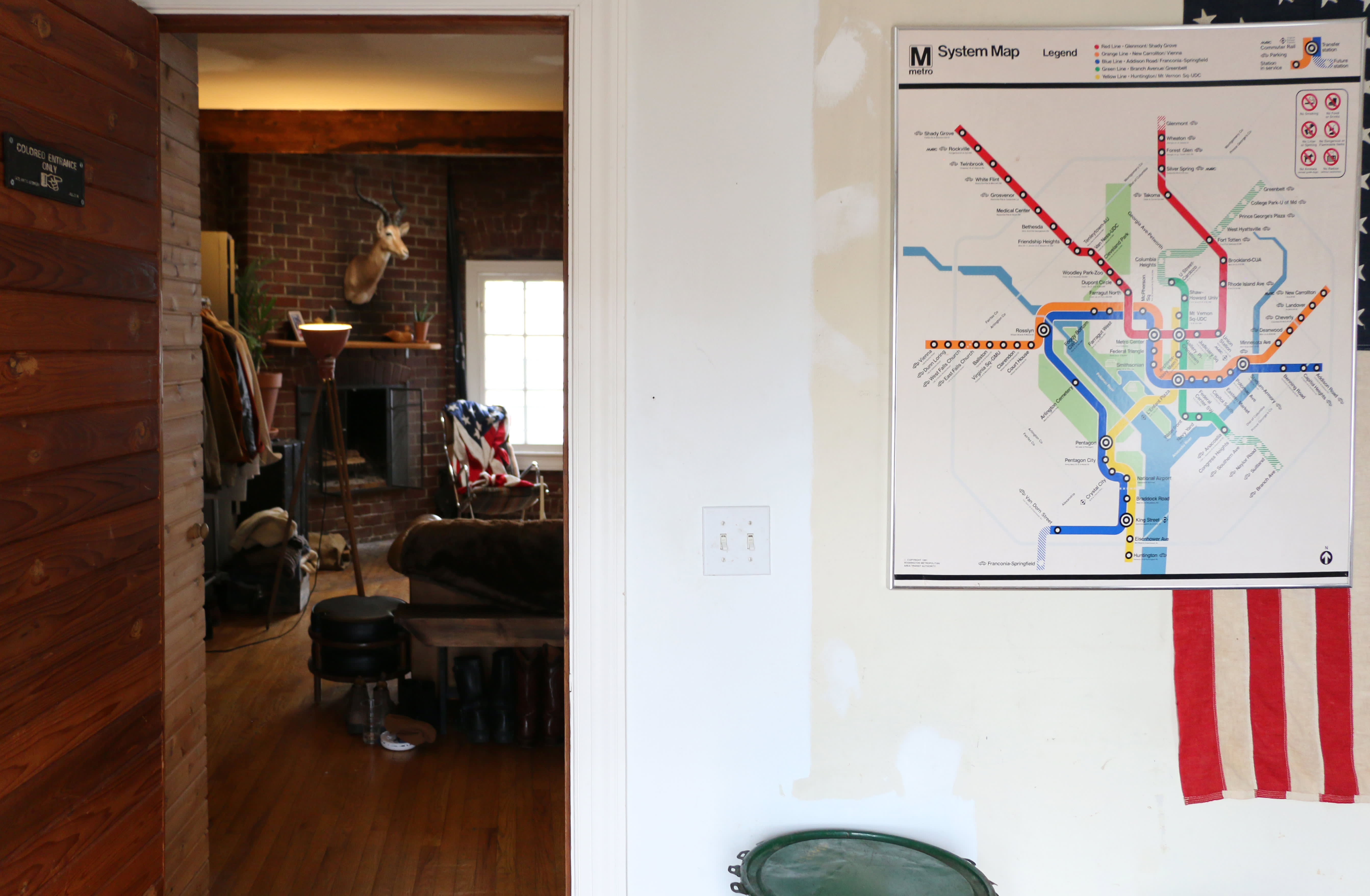 House Tour A Creative Designer S D C Loft Apartment Therapy A Graphic Designing 038 Vintage Furniture Collecting Trombone Player 8217 S