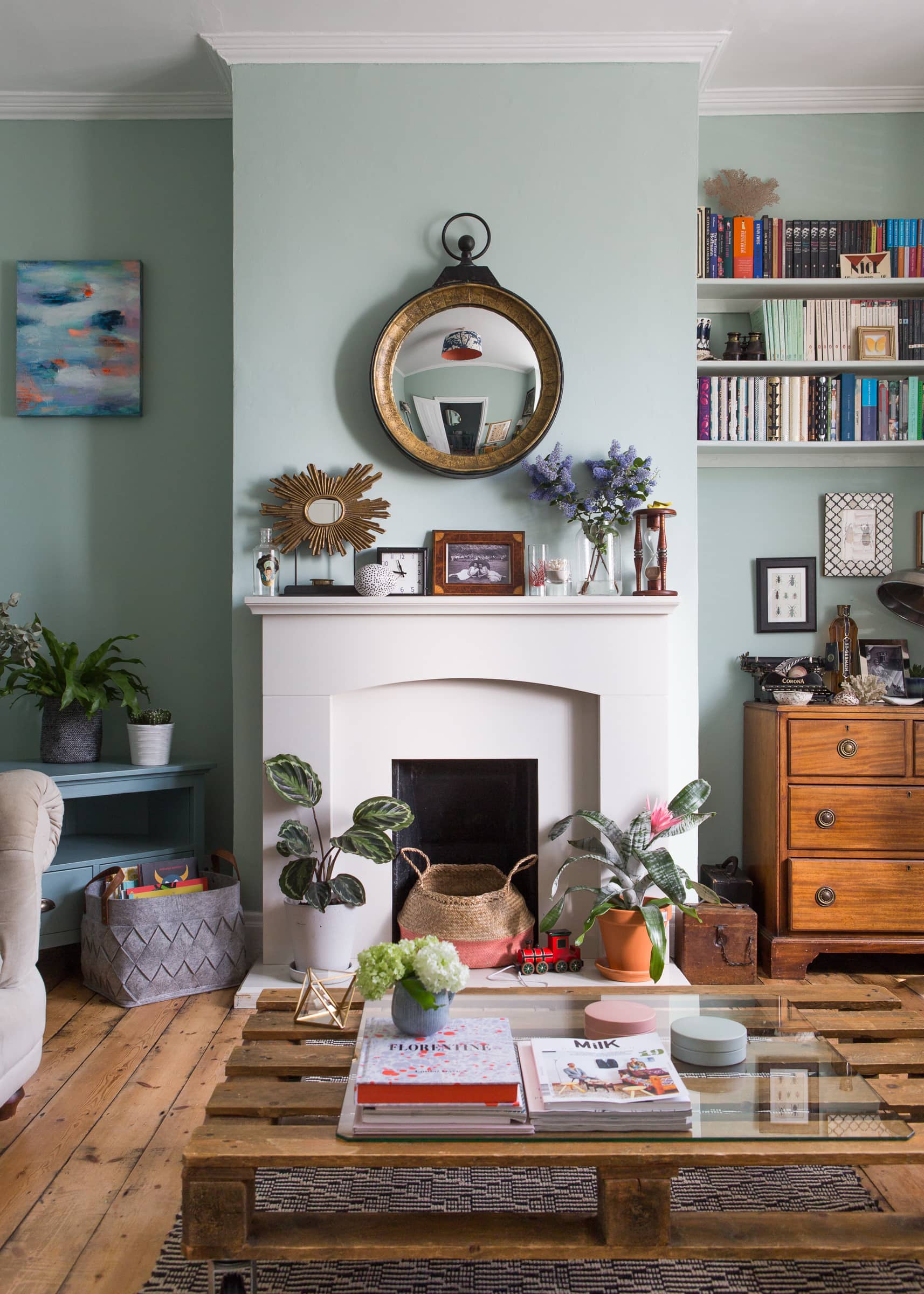 House Tour A Design Blogger S Colorful London Home Apartment Therapy Color Pattern And Patina In A Design Blogger 8217 S London Home