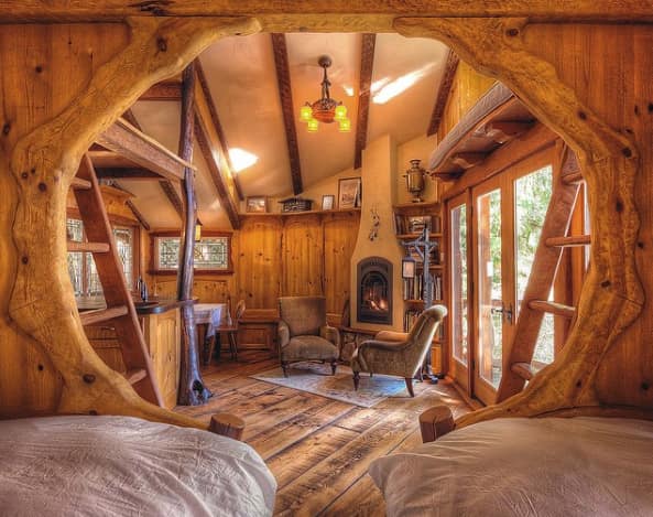 Cozy Tiny Cabin Houses That Are Perfect For Winter ...