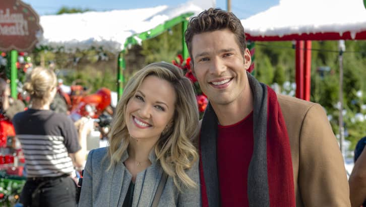 Hallmark Channel Is Casting Extras For A Christmas Movie ...