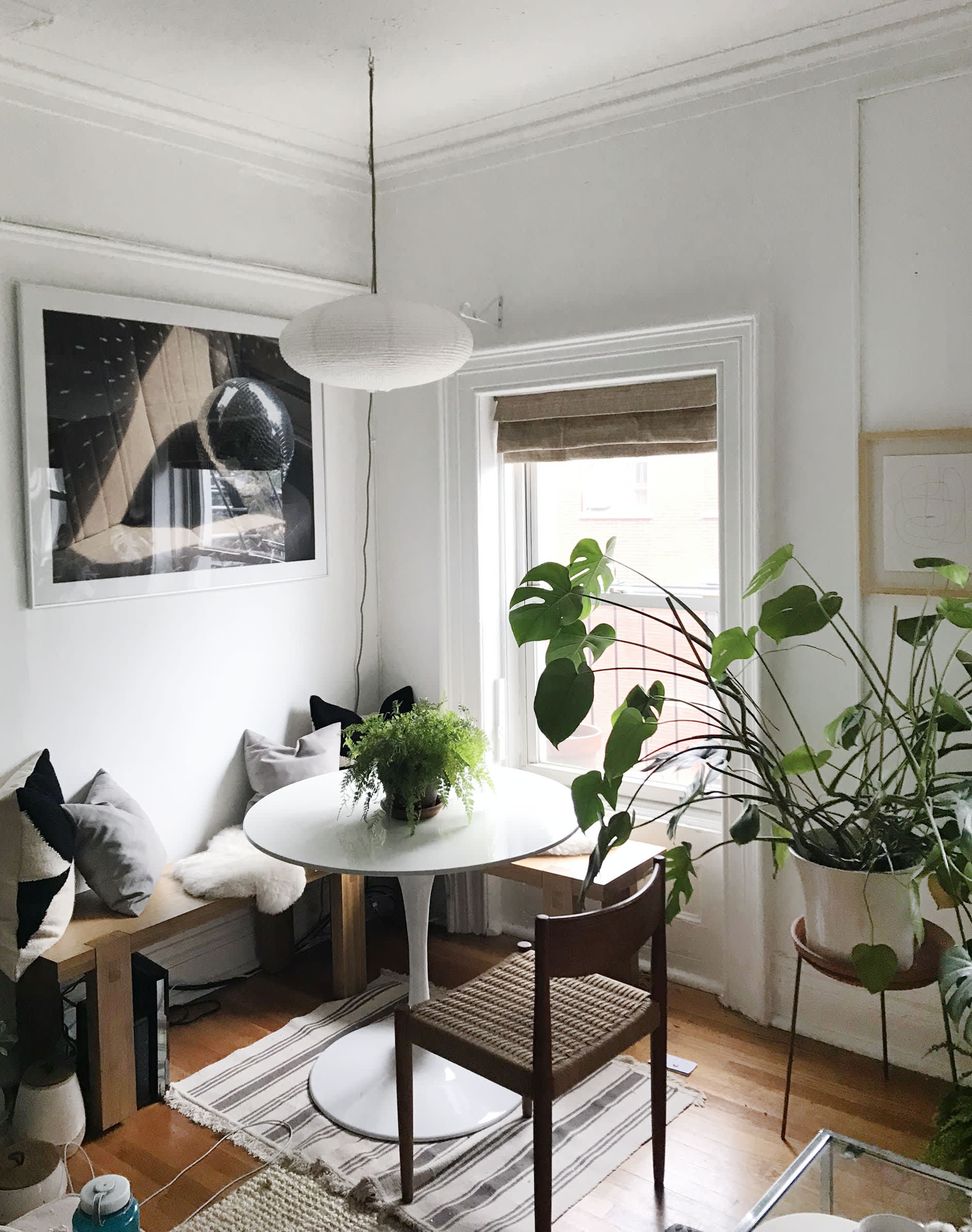 10 Small Living Rooms That Make Space for a Dining Table, Too