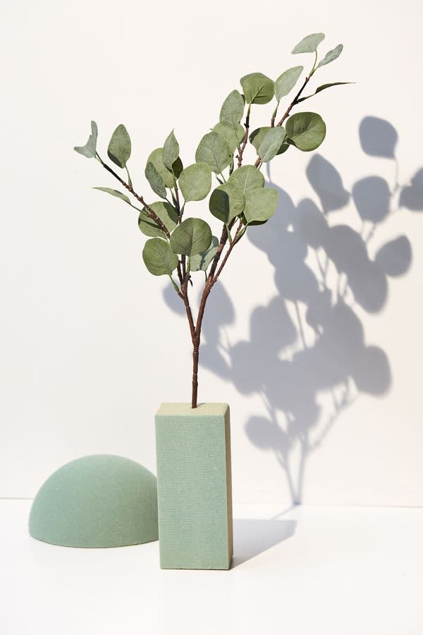 Faux Plants Fake That Look Real Apartment Therapy A Very Real Guide To Ing Fake Plants Gallery Image 5