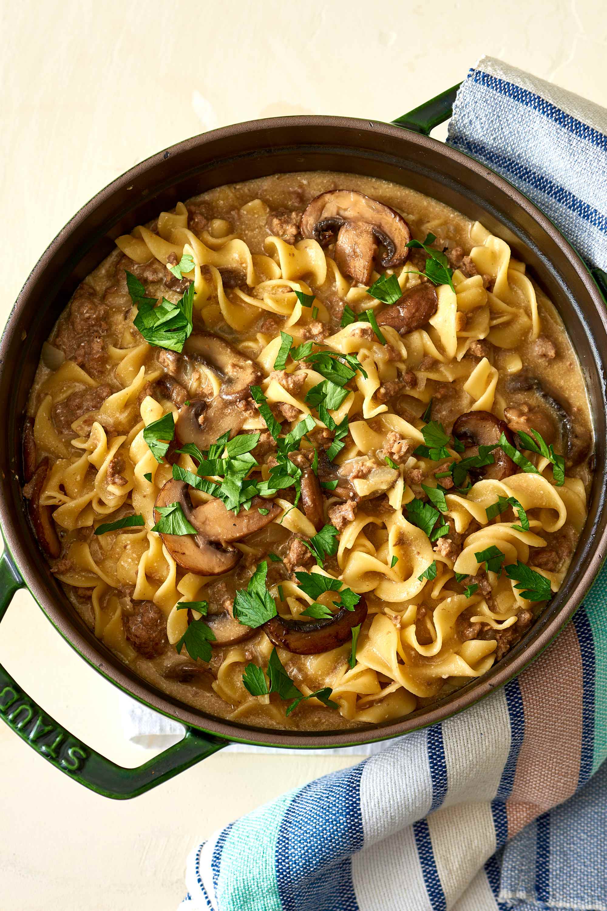 5 Great Dutch Ovens + 18 Recipes to Put Them to Work Kitchn