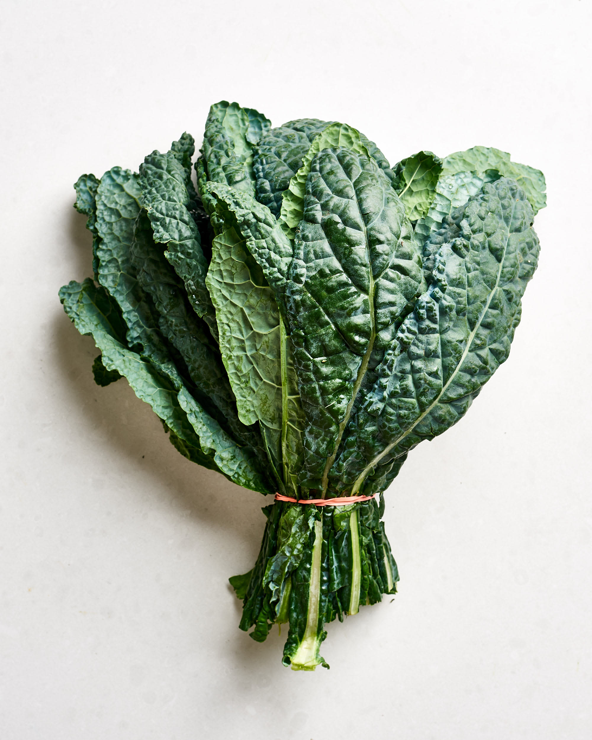 The Difference Between Curly, Tuscan & Russian Red Kale Kitchn