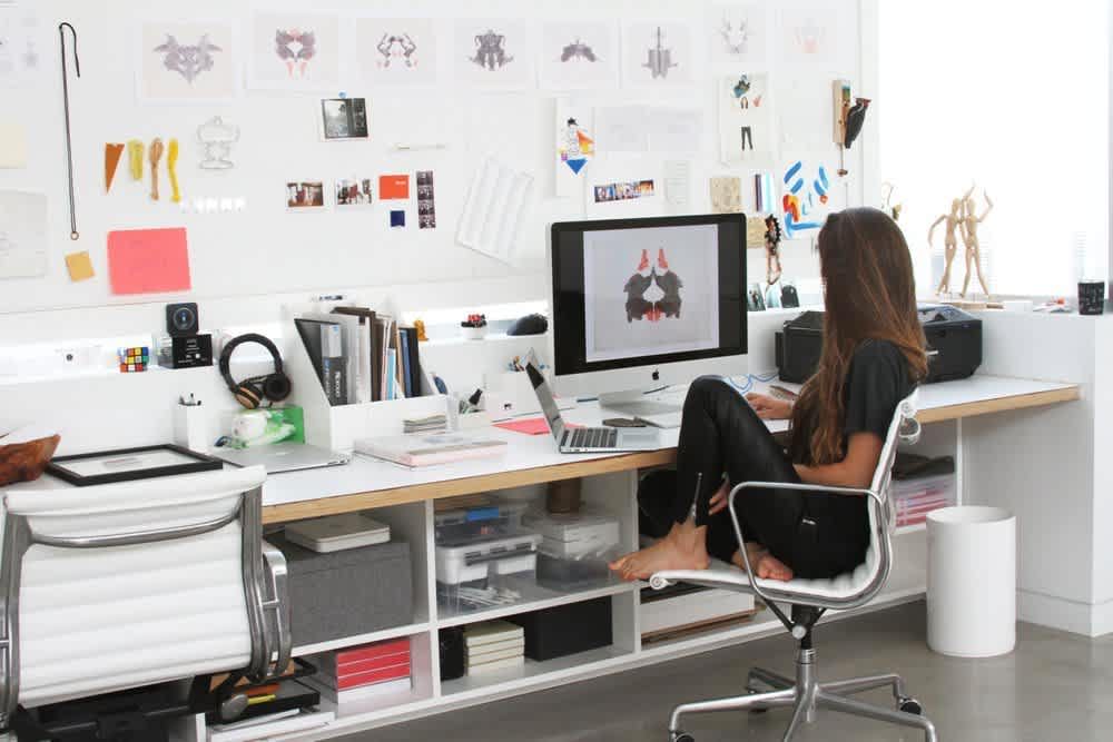 Work It: High-Style, High-Tech Home Offices | Kitchn - Hi-Tech Home Office Decor For Entrepreneurs