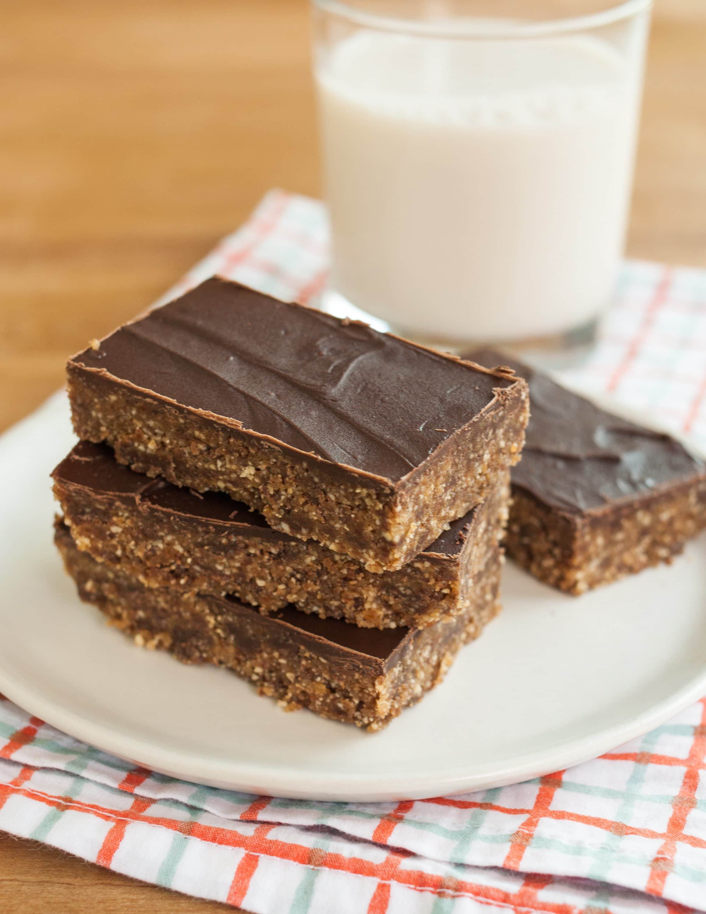 Peanut Butter & Chocolate Energy Bars | Kitchn