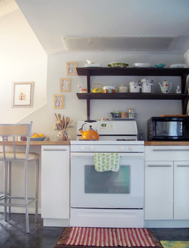 20 Small, Black and White Kitchens That Prove This Classic Combo Is