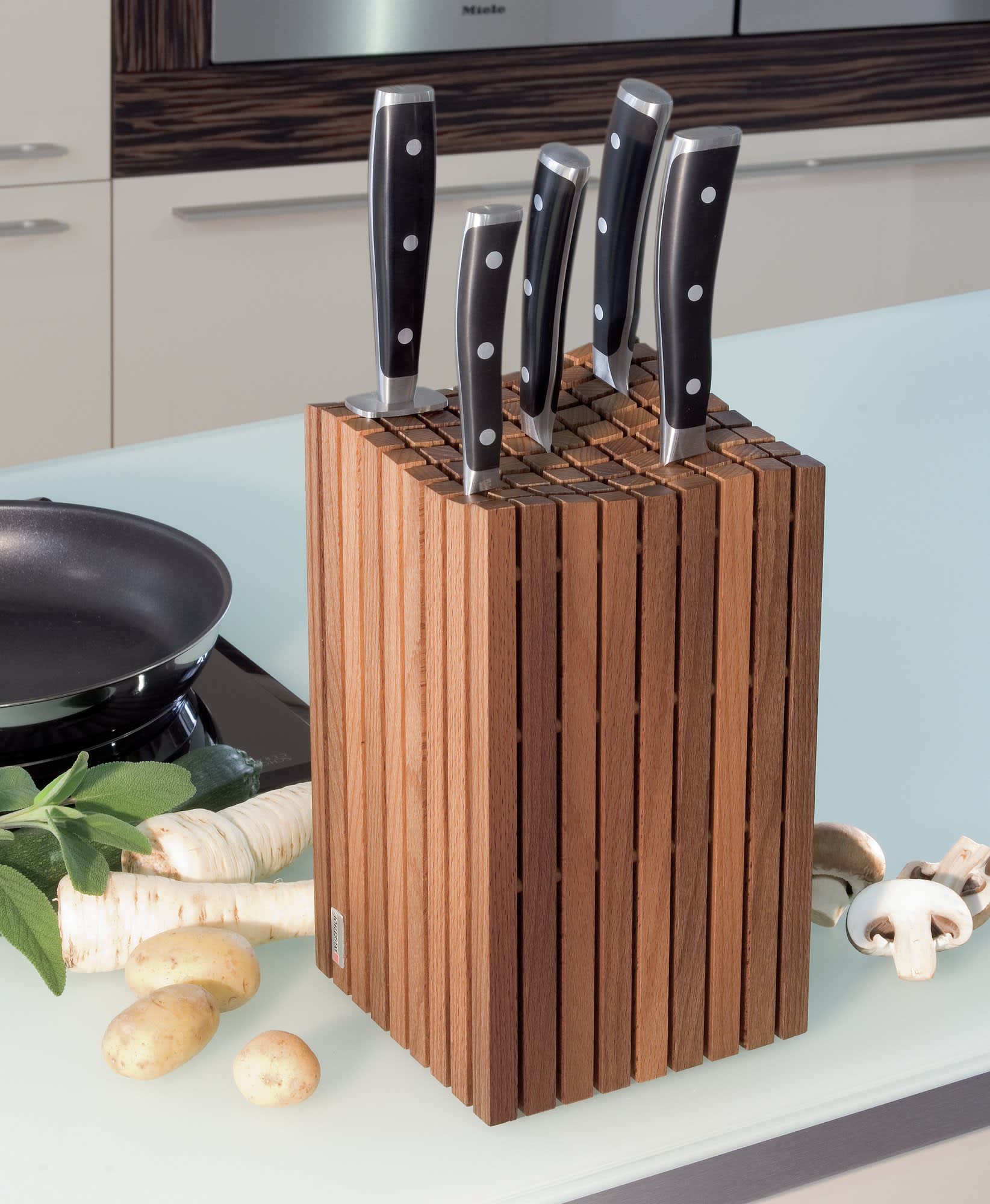 15 Smart Ways to Organize Your Knives Kitchn