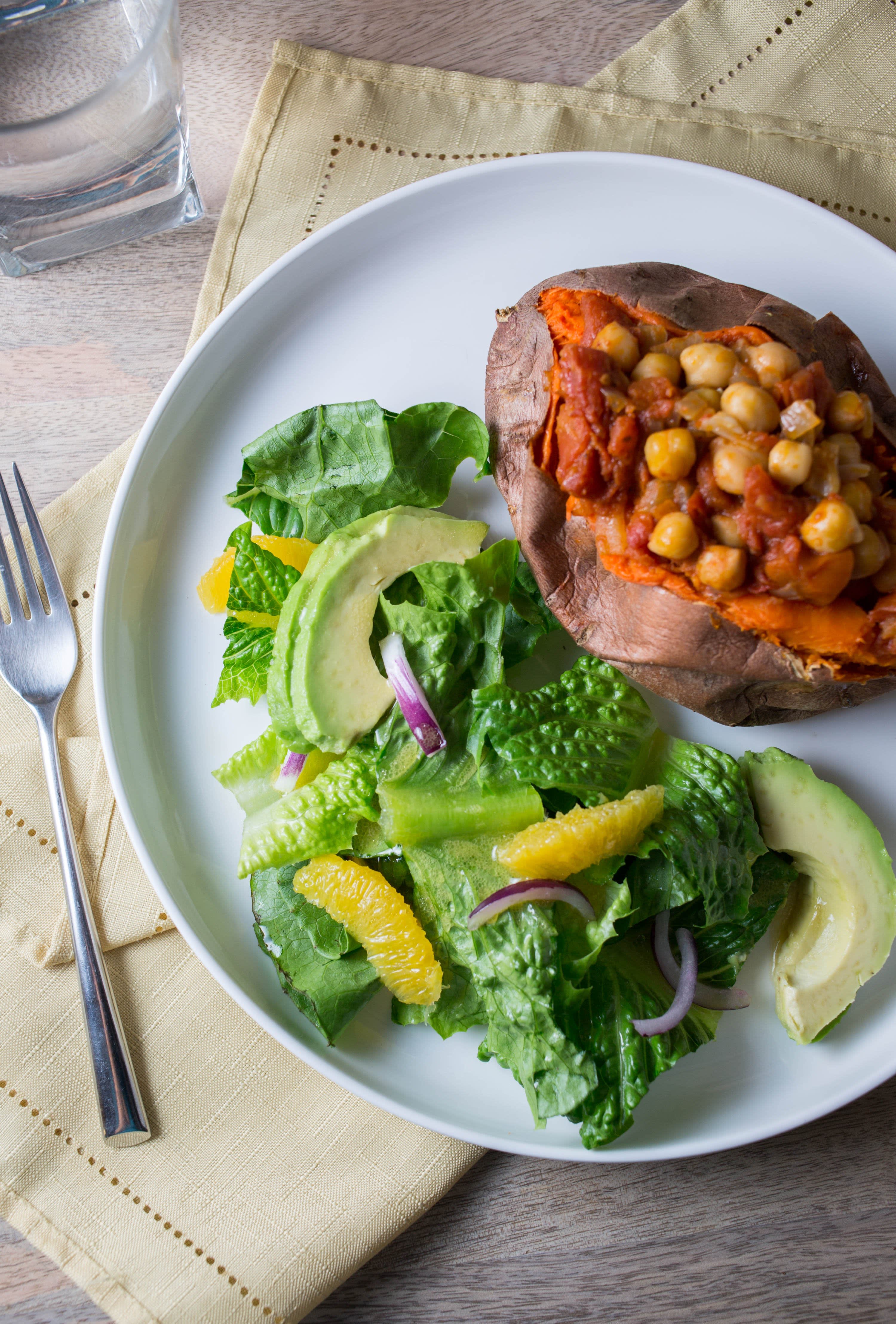 Recipe Green Salad with Orange, Avocado, and Red Onion Kitchn