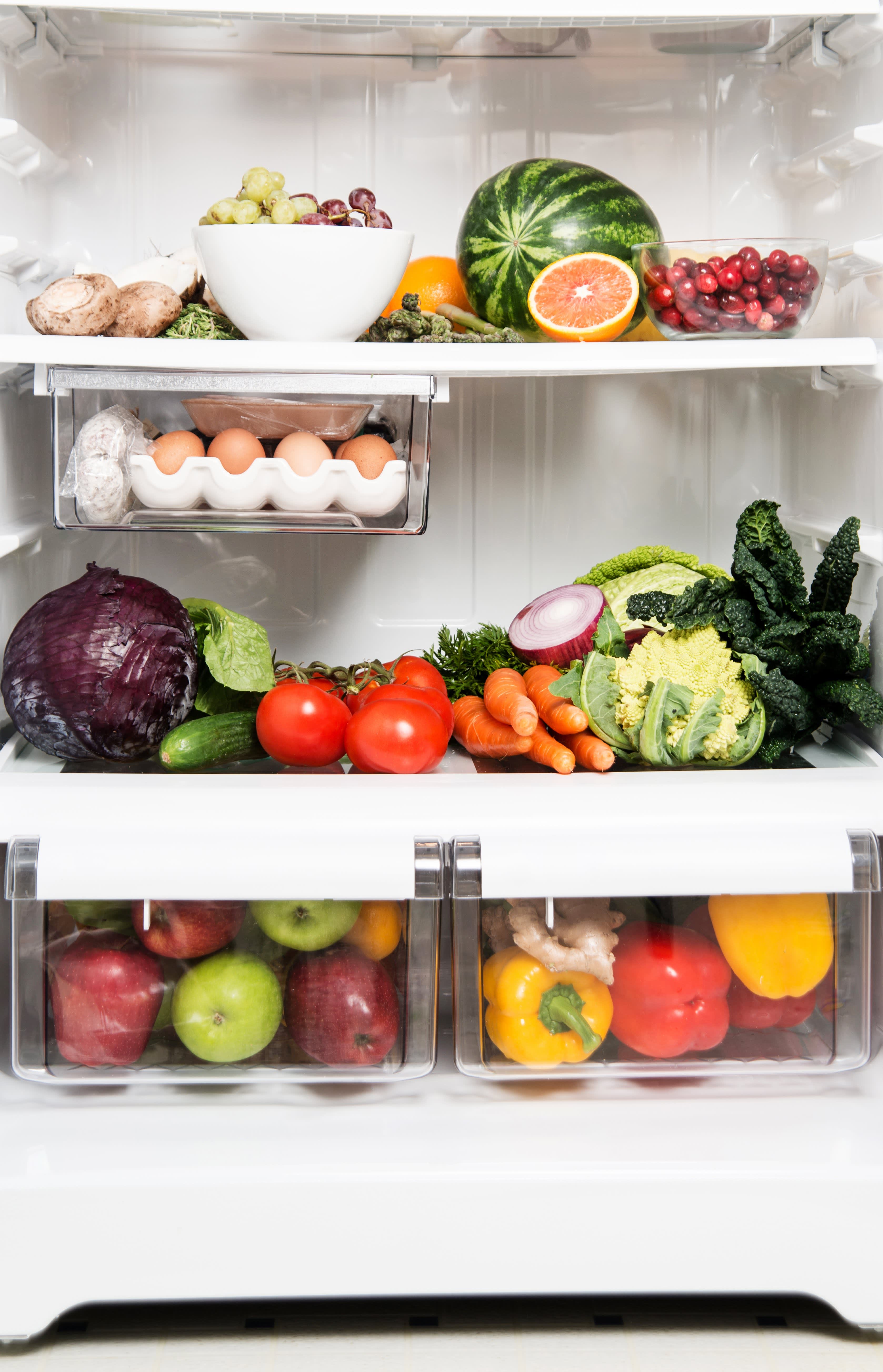 3 Questions That Keep My Crisper Drawers Organized & Healthy Kitchn