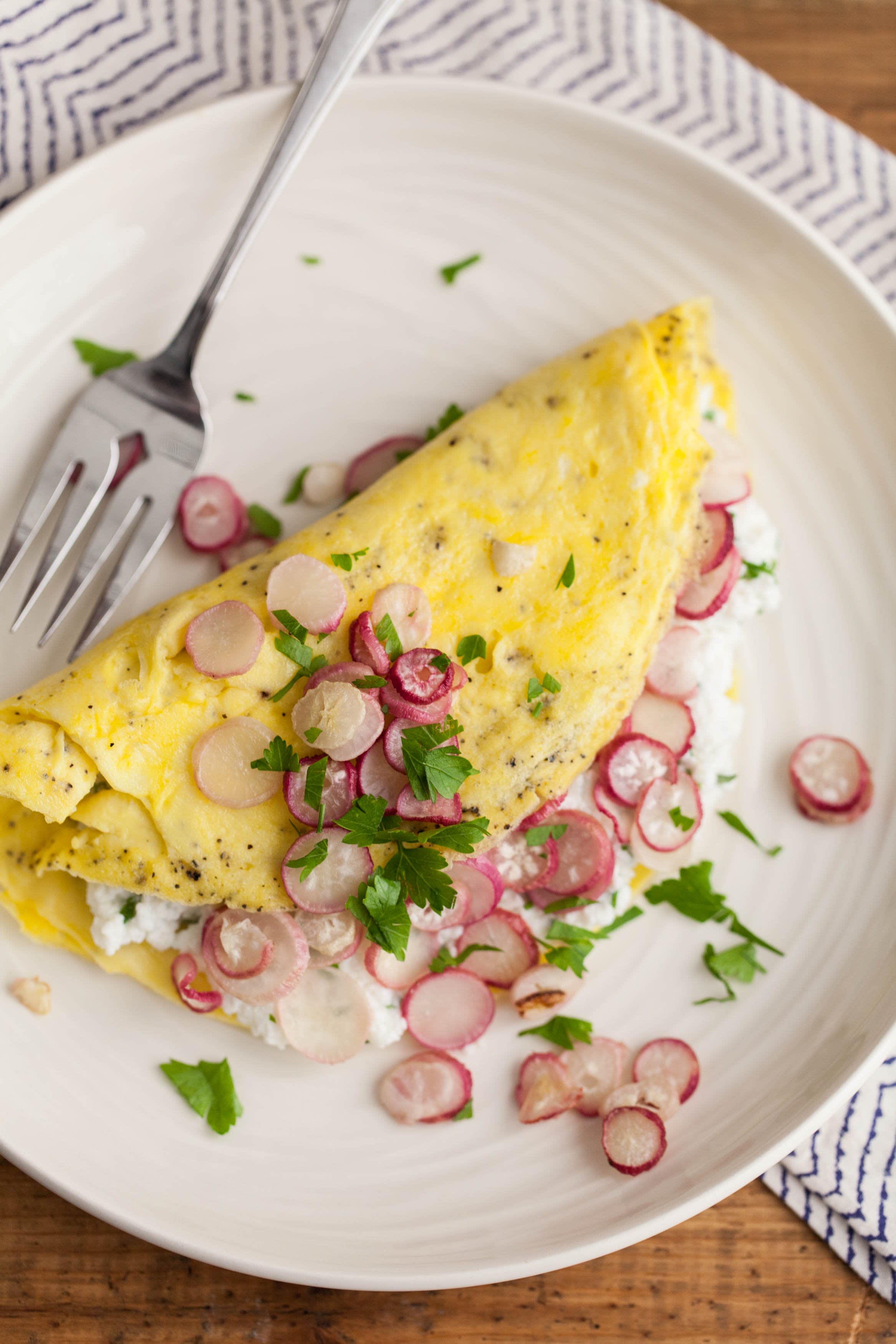 What’s the Difference Between a Frittata and an Omelet? | Kitchn