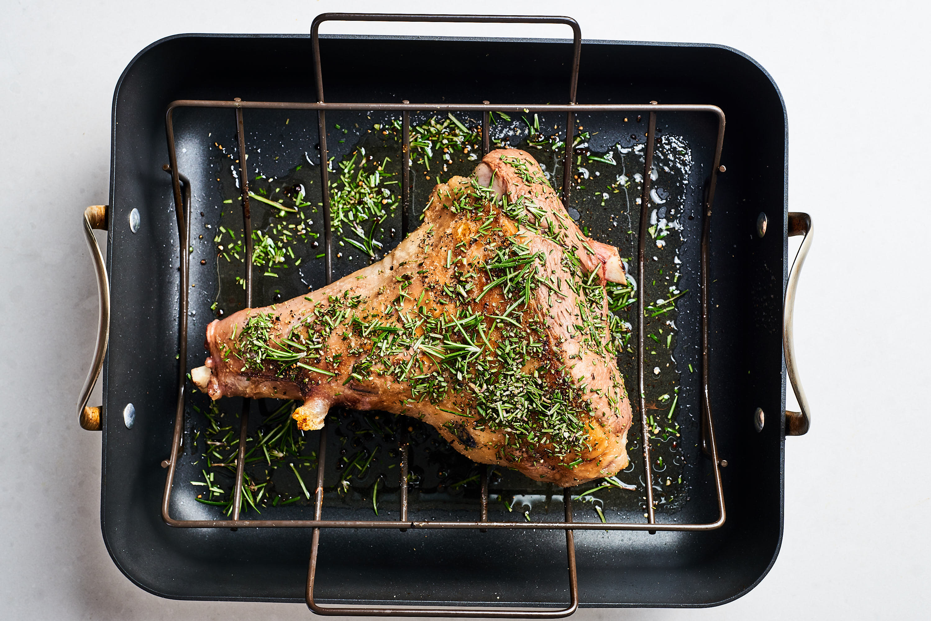 How To Cook A Leg Of Lamb In A Roaster Oven at Jeffrey Donald blog