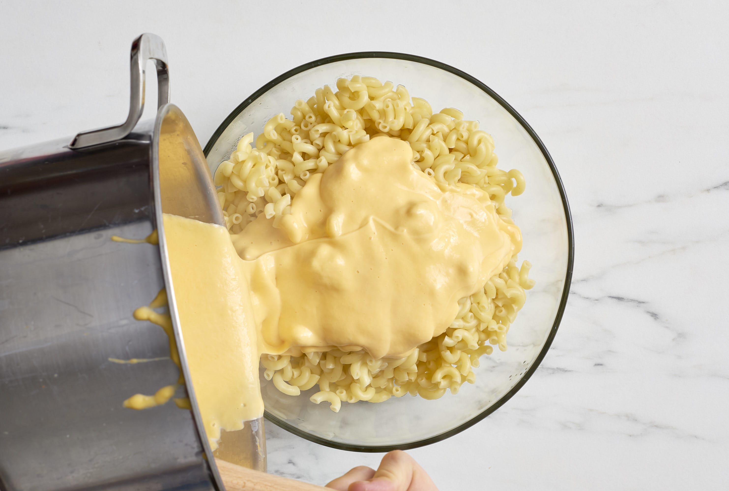 Wie man einen Käseroux für Mac und Käse macht/how to make a cheese roux for mac and cheese