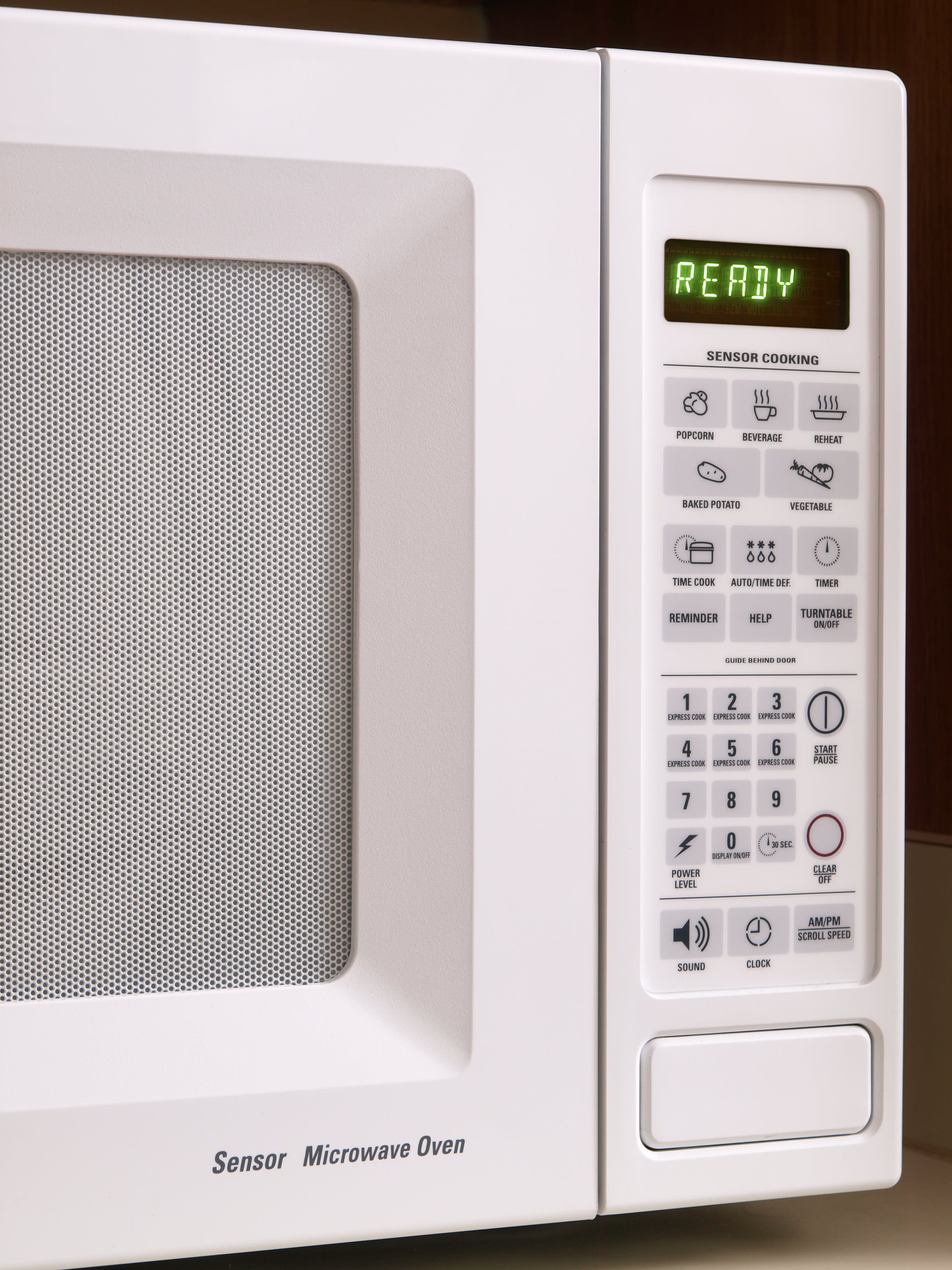 The Rules for Plastic in the Microwave Kitchn