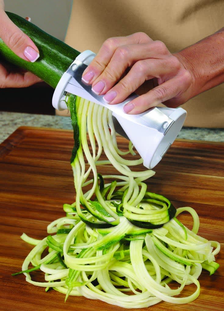 Spiralizer Reviews OXO Veggetti Paderno Kitchn