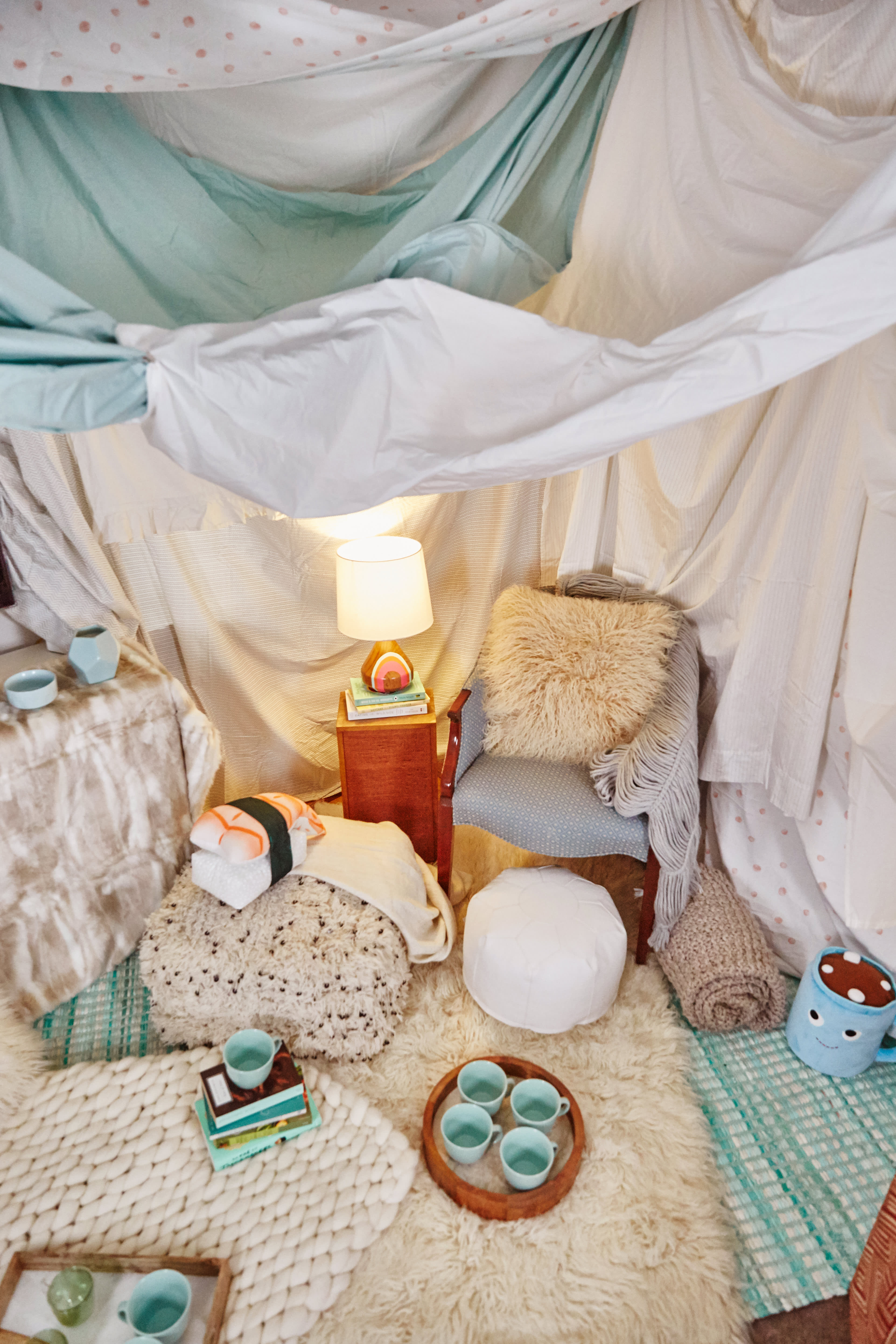 An Interior Designer’s Tips for Building an Awesome Indoor Fort Kitchn