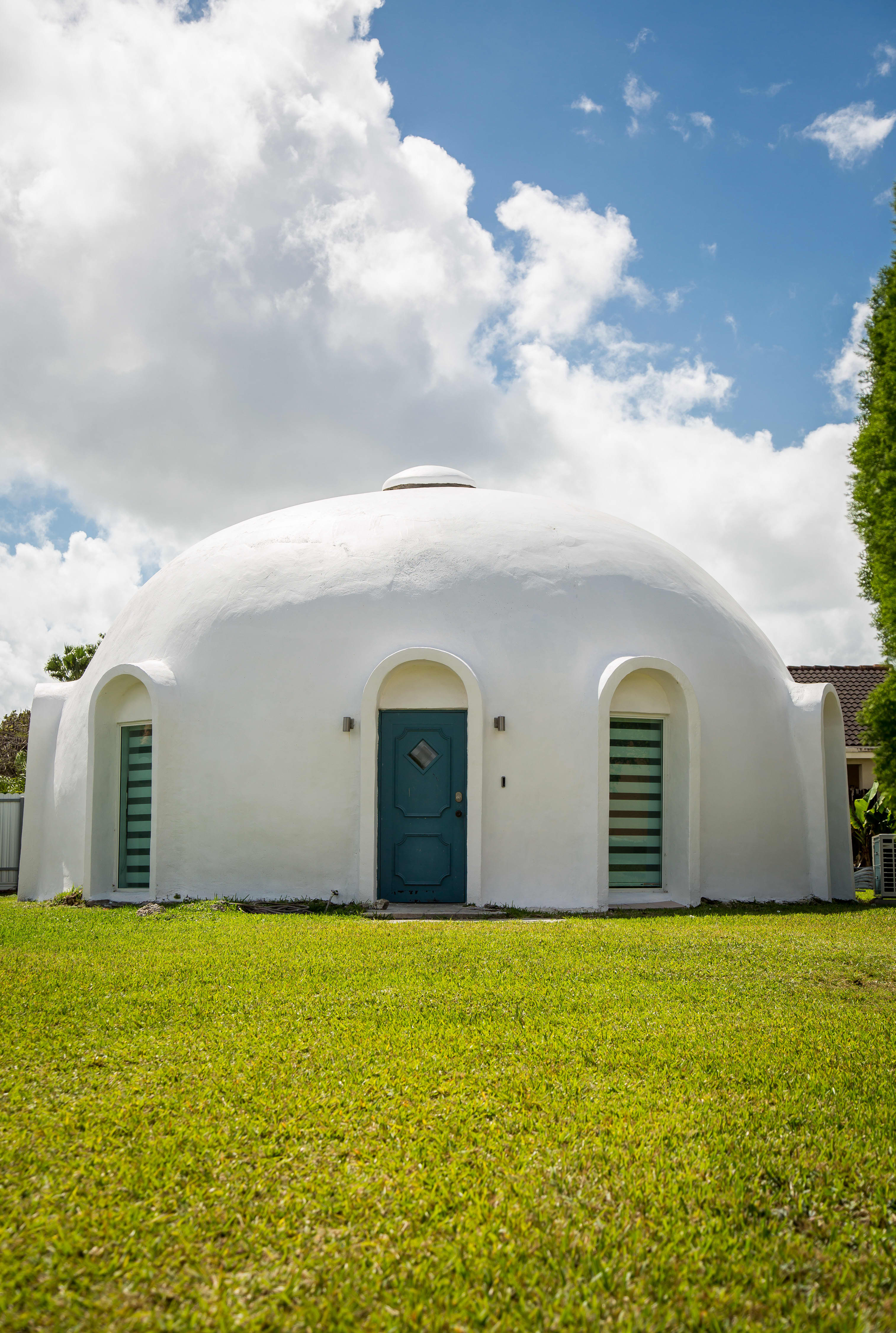 You Have to See This Miami Chef's Igloo-Shaped House | Kitchn