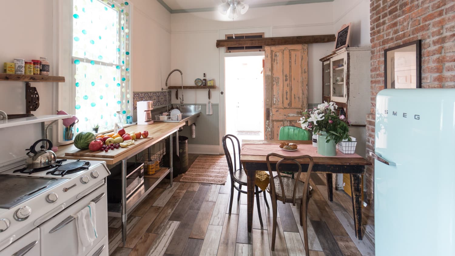 House Tour A New Orleans Shotgun With Vintage Charm Apartment