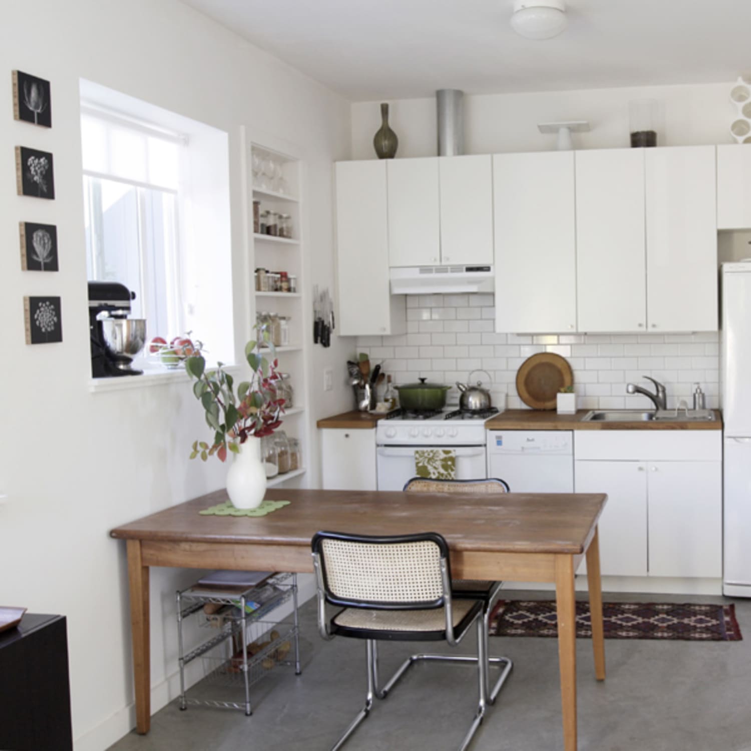 Naomi S Single Family Home To A Duplex Turning A Garage Into An